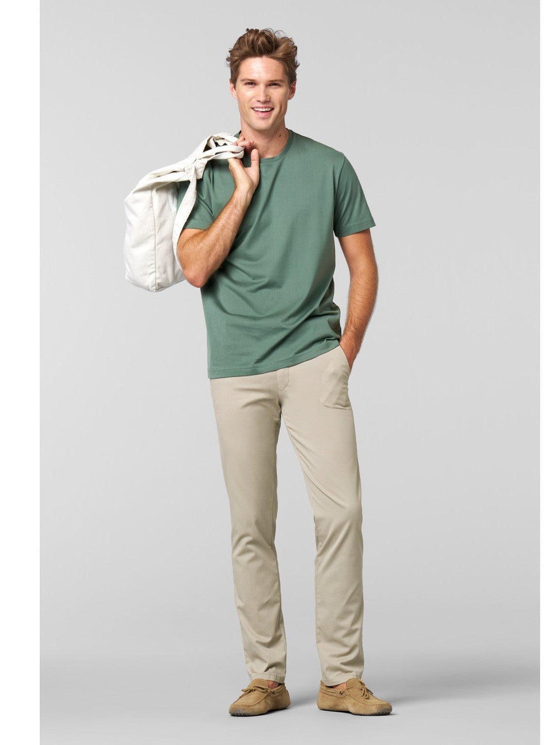 1 - 5063 - 32 Bonn - Castelijn mode