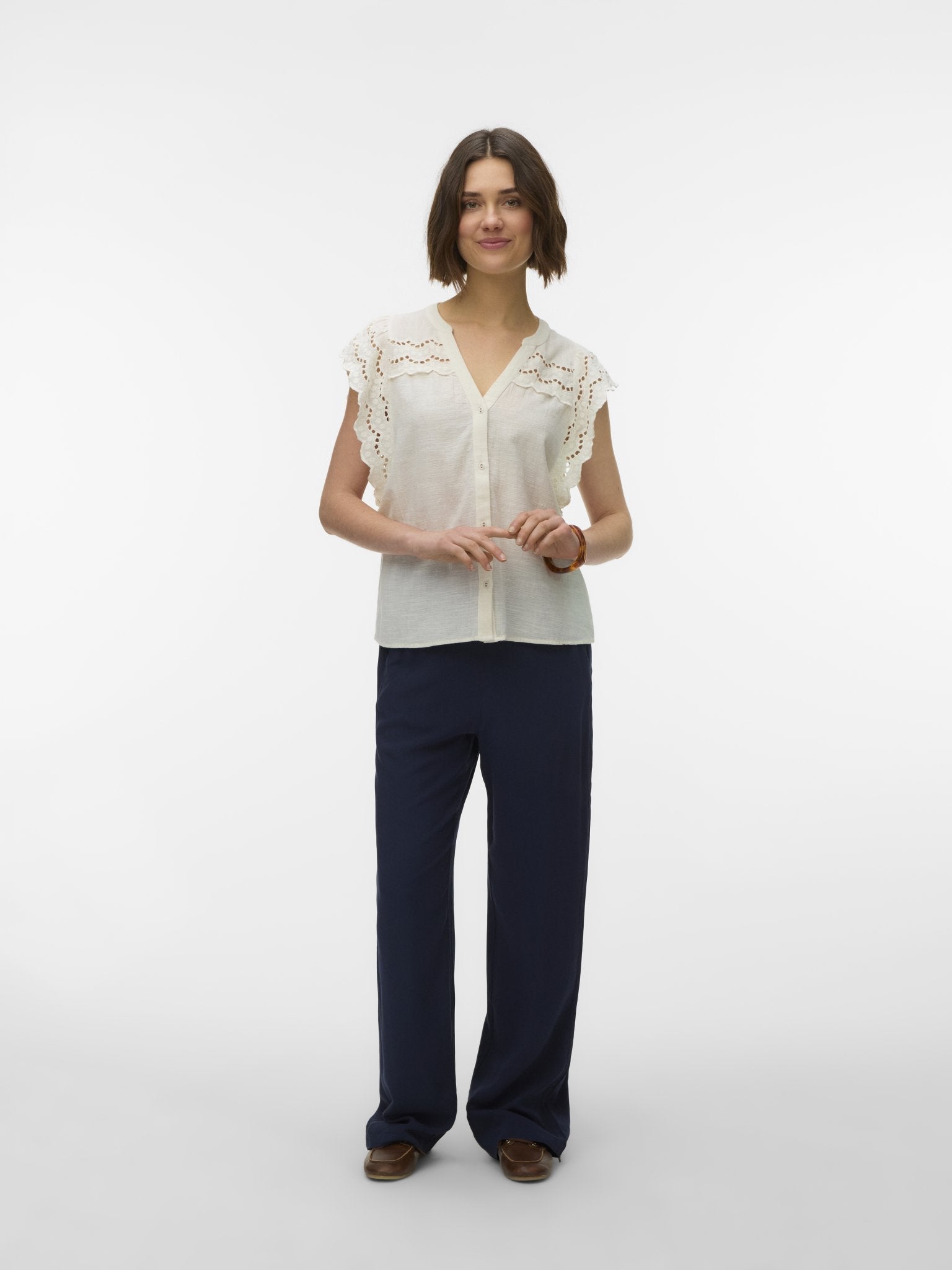 10341329 - Blouse V - hals ecru - Castelijn mode