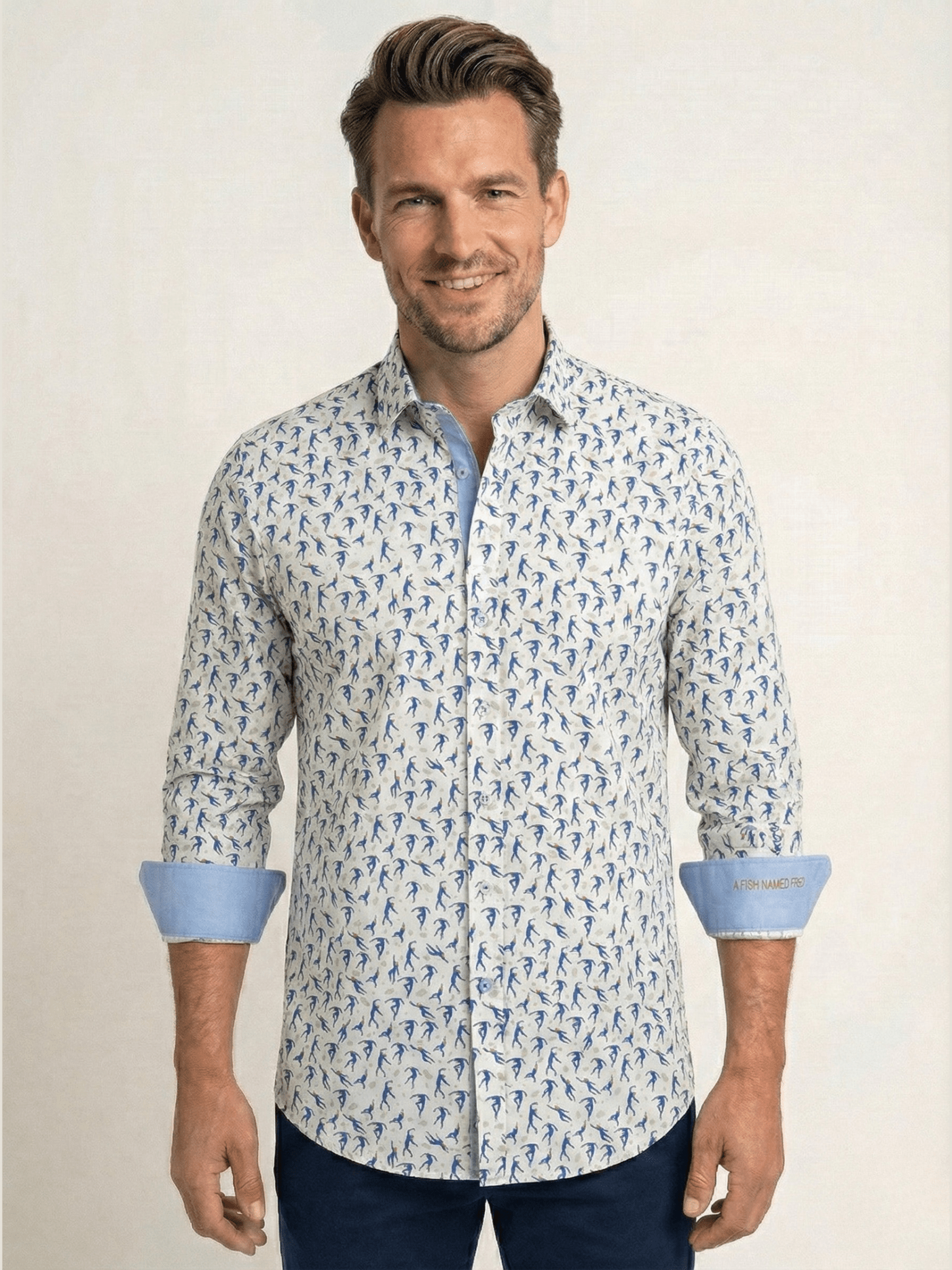 33.015 Overhemd met dansende figuren - Castelijn mode