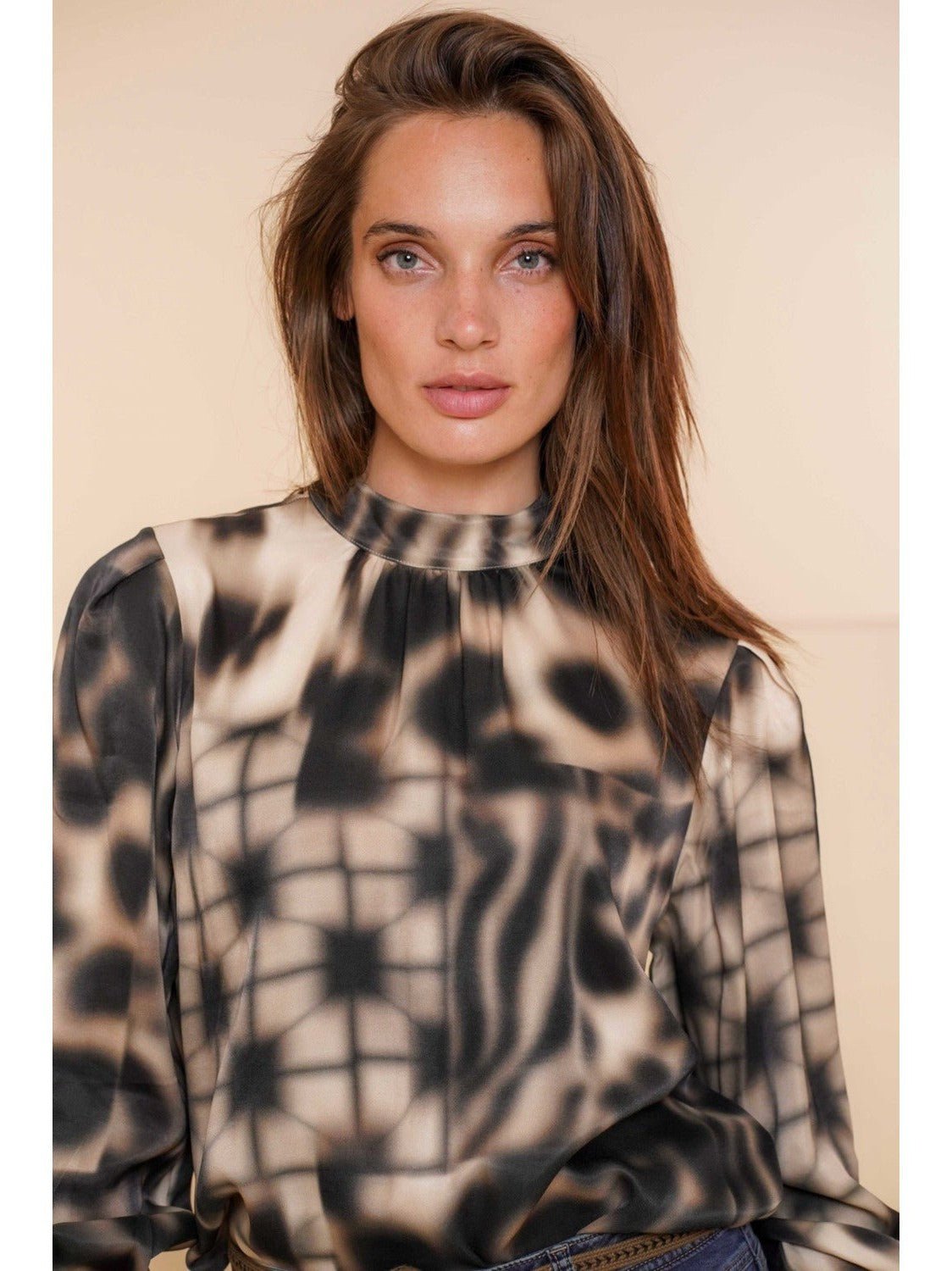 43676 - 20 000720 sand/black - Castelijn mode