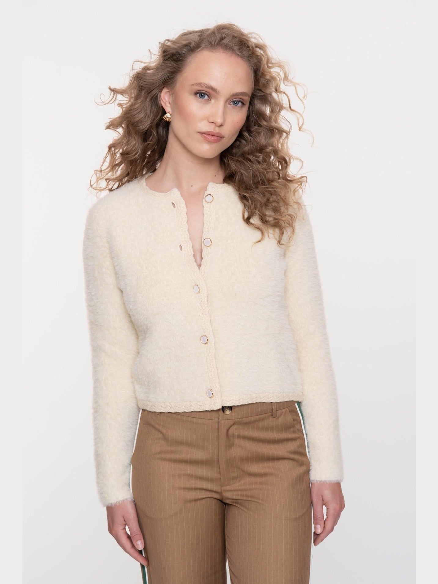 54807 - 10 Cardigan hairy - Castelijn mode