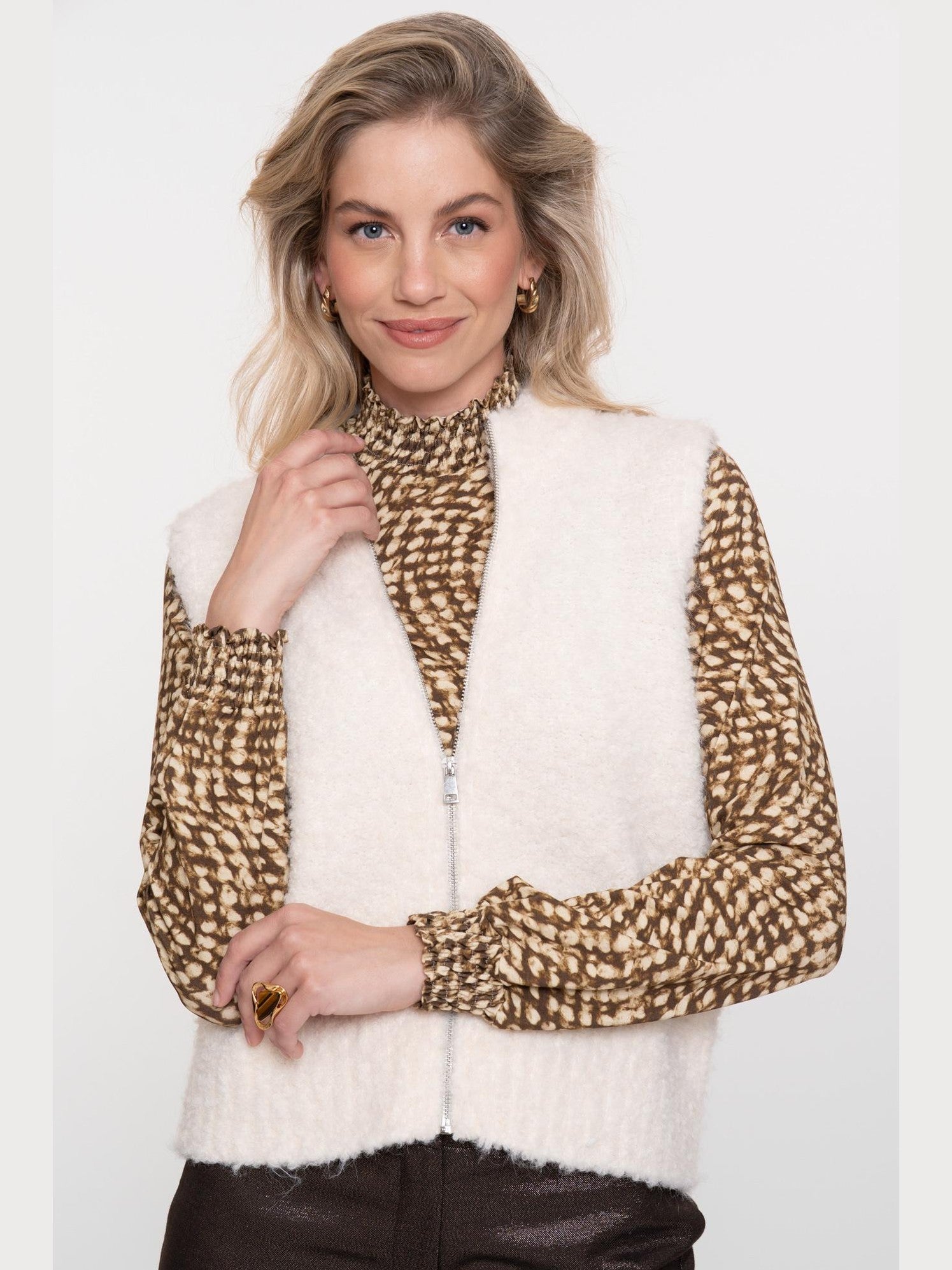 54835 - 29 Pullover sleeveless with zipper - Castelijn mode