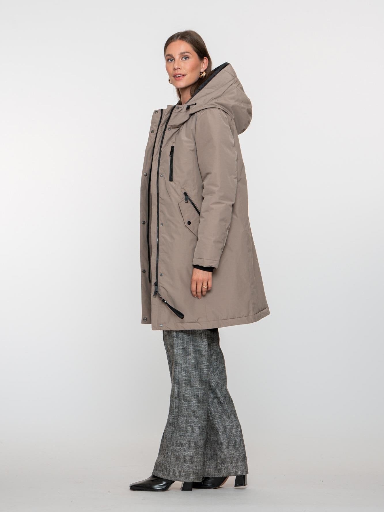 58500 - 12 Parka teddy hood mid long - Castelijn mode