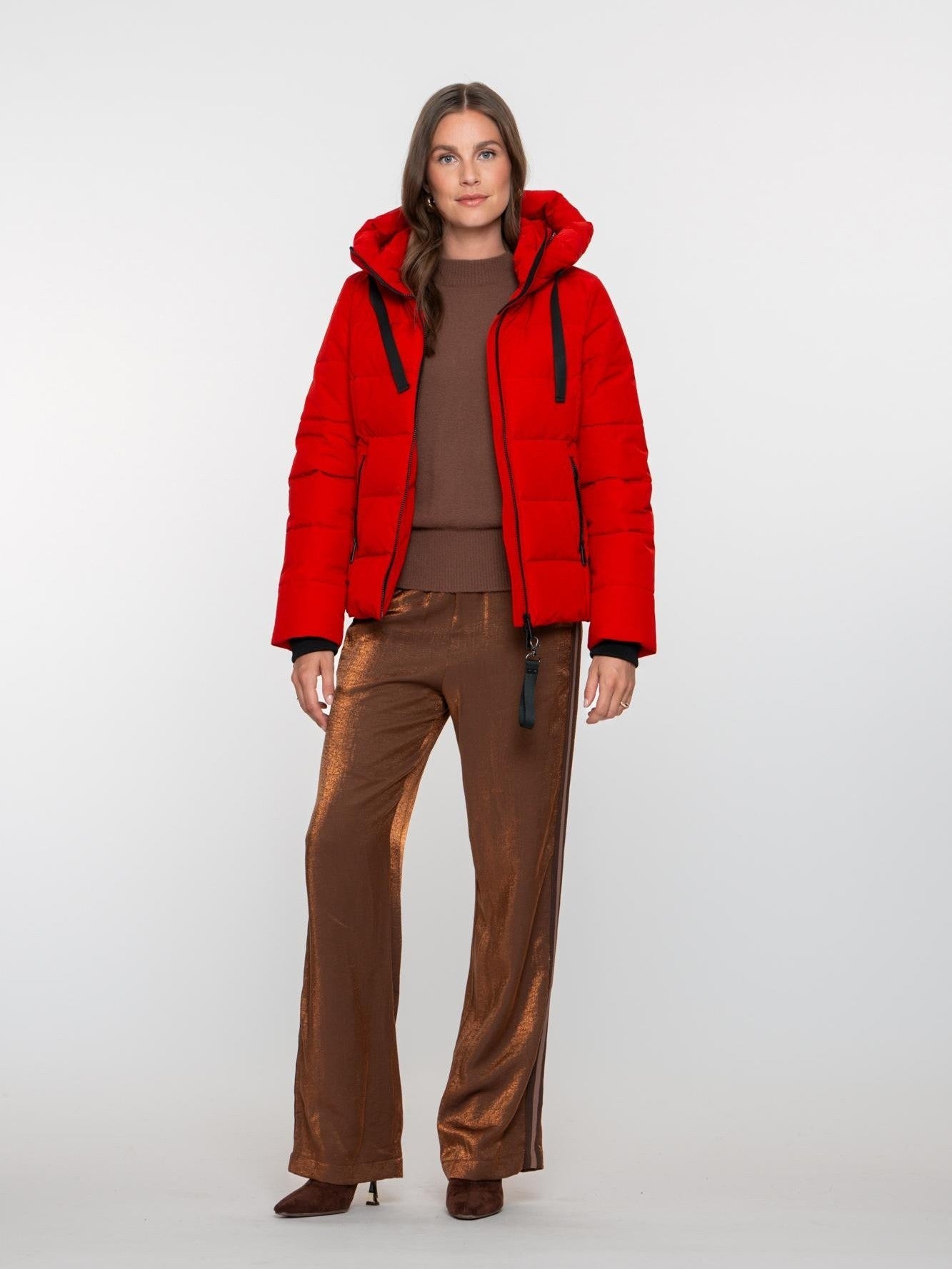 58518 - 12 Jacket with hood short 000450 Red - Castelijn mode