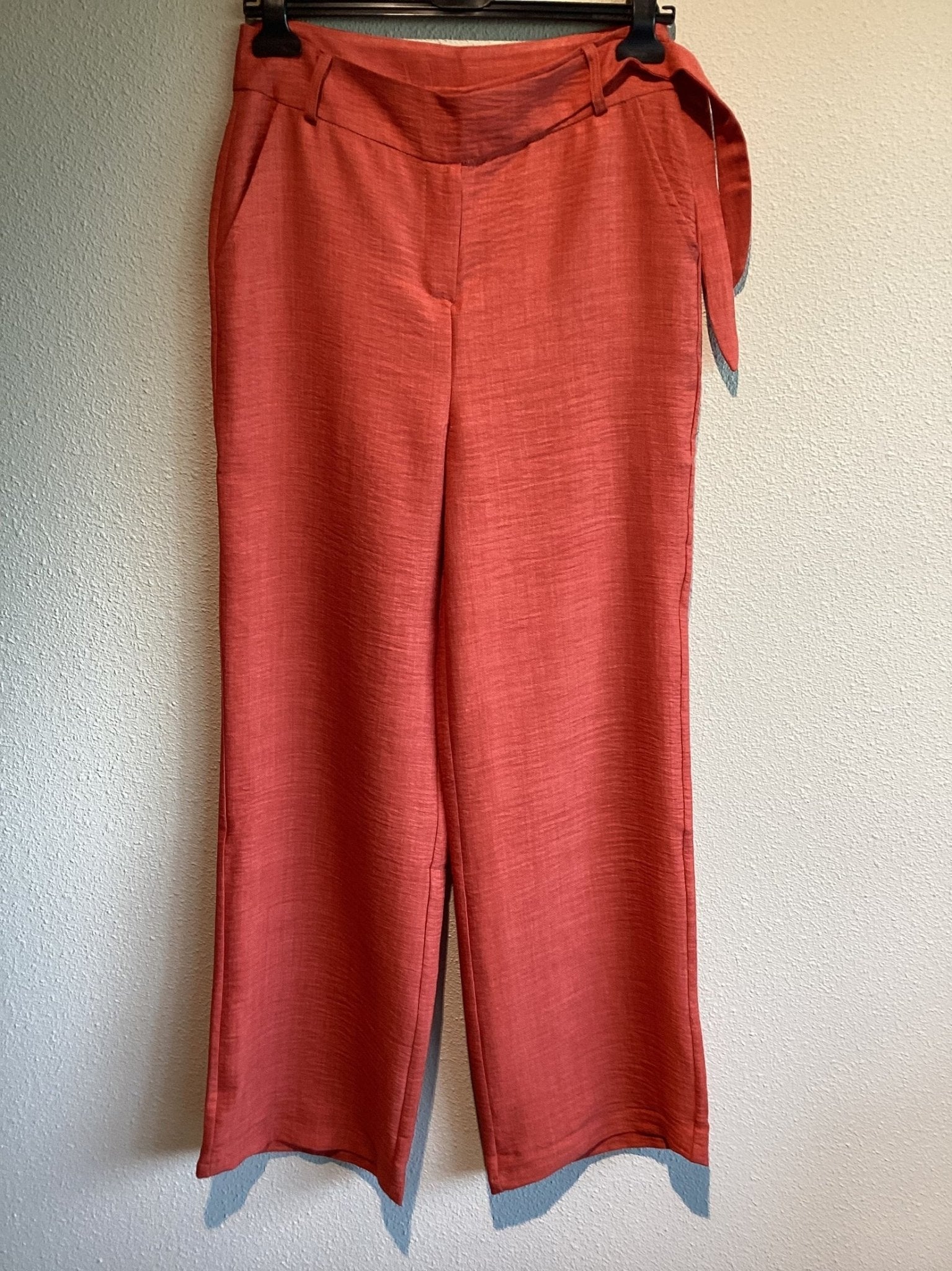 61100 - 60 Broek oranje - Castelijn mode