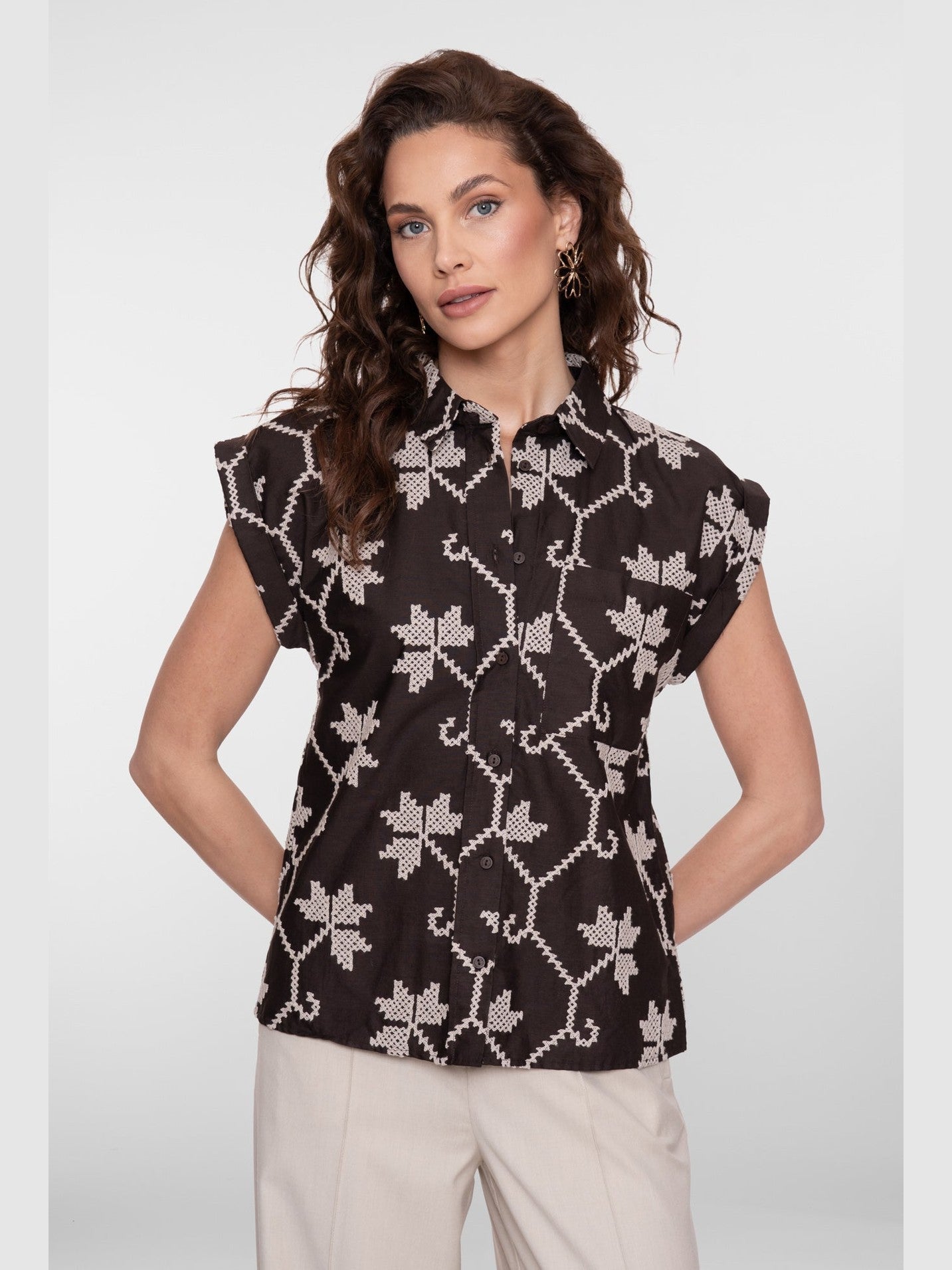 63212 - 20 750 Blouse bruin/zand - Castelijn mode