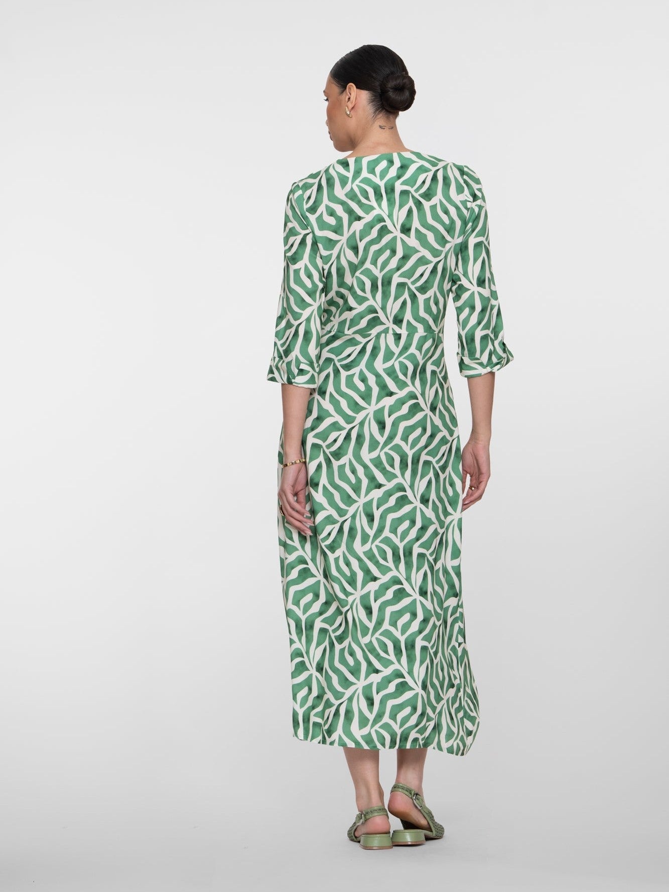 67115 - 20 718 Jurk groen met Print - Castelijn mode