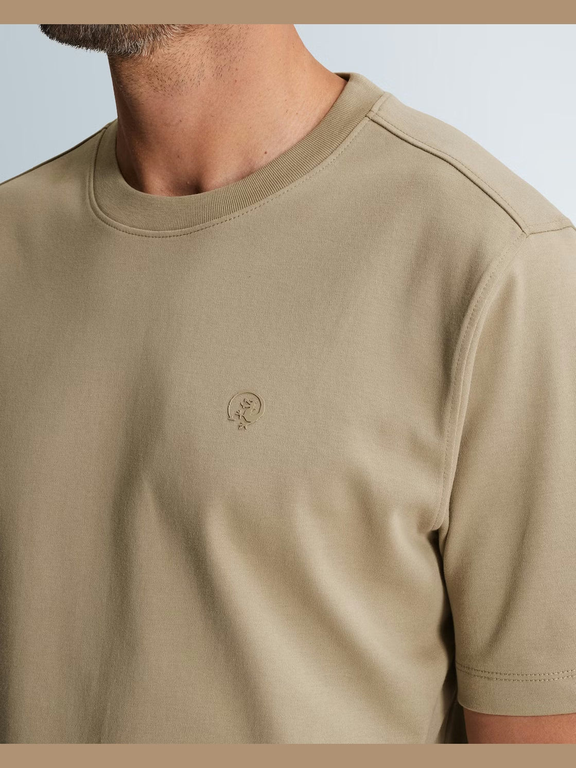 CTSS2603560-8023 T-shirt beige - Castelijn mode