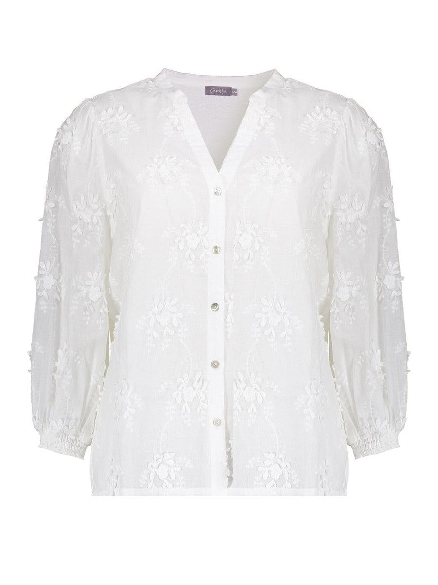 63230-26 10 Blouse met borduursel