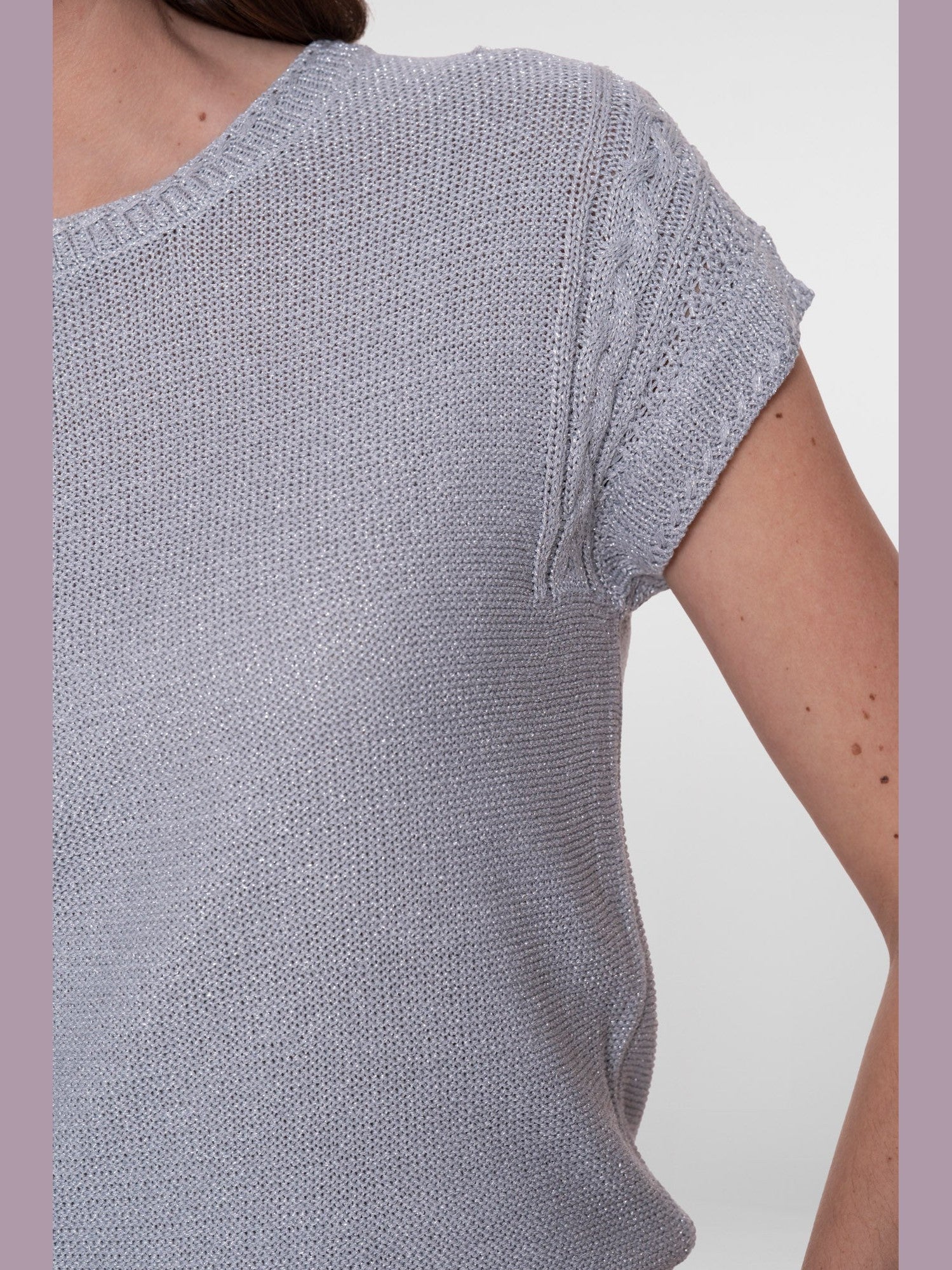 64007-10 920 Trui licht grijs