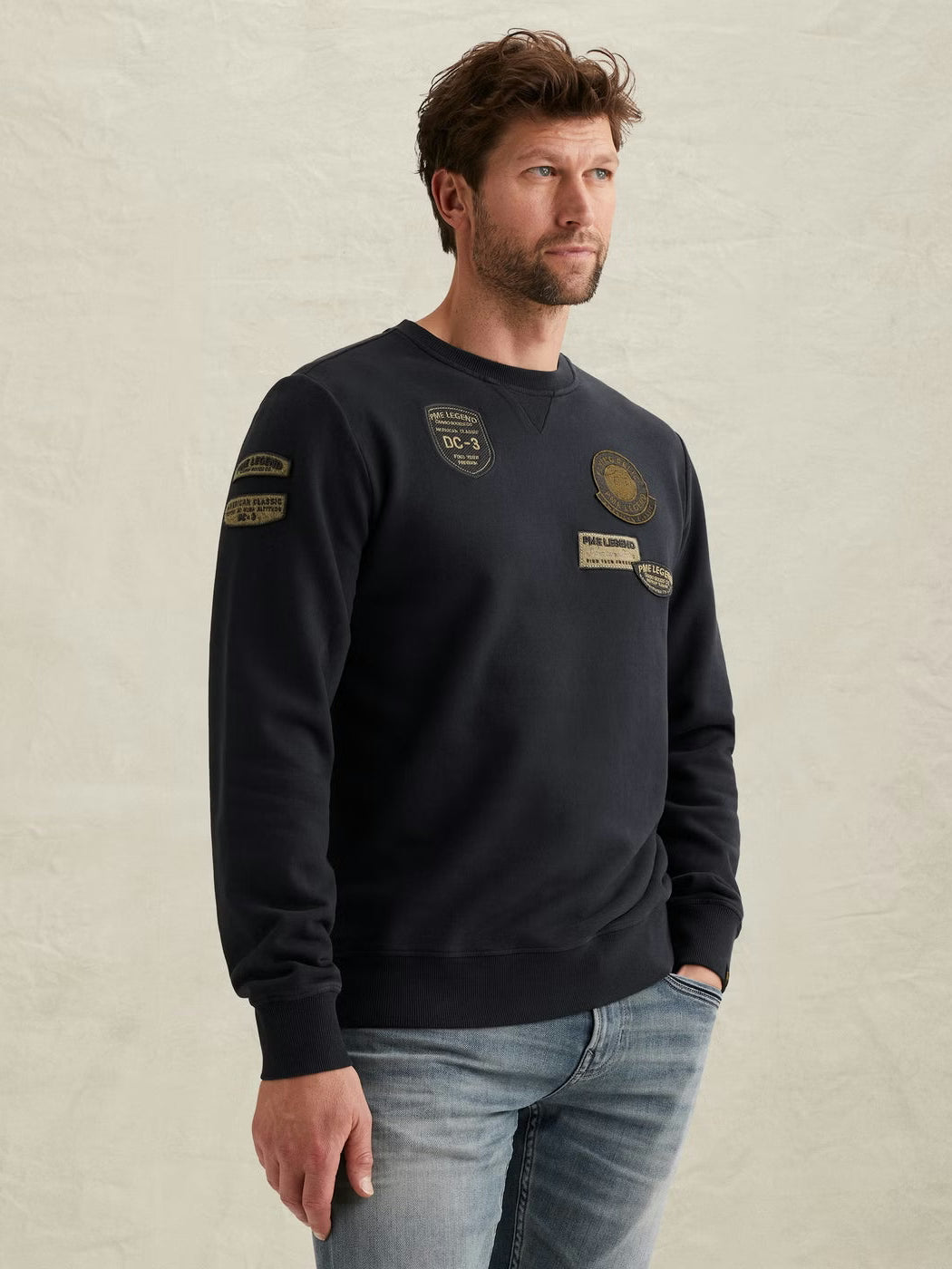 PSW2602480-5281 Trui met badges - Castelijn mode