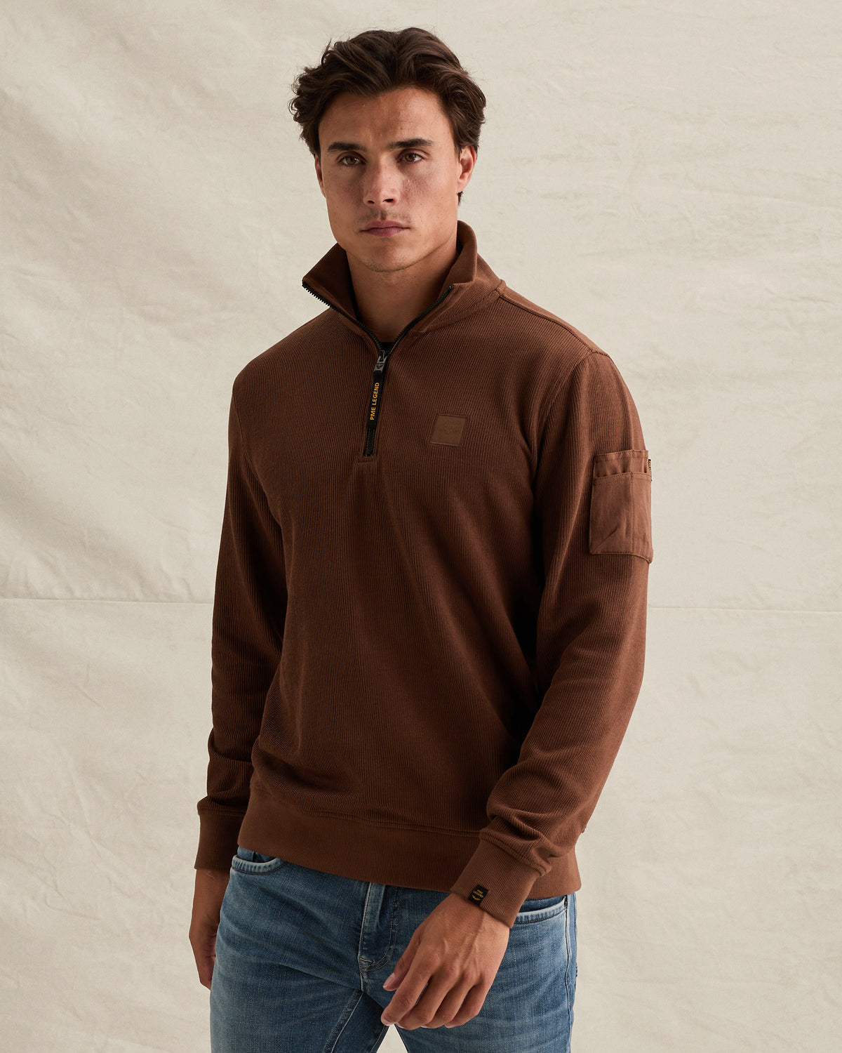 PME Legend sweater cappuccino met halve rits en flight pocket
