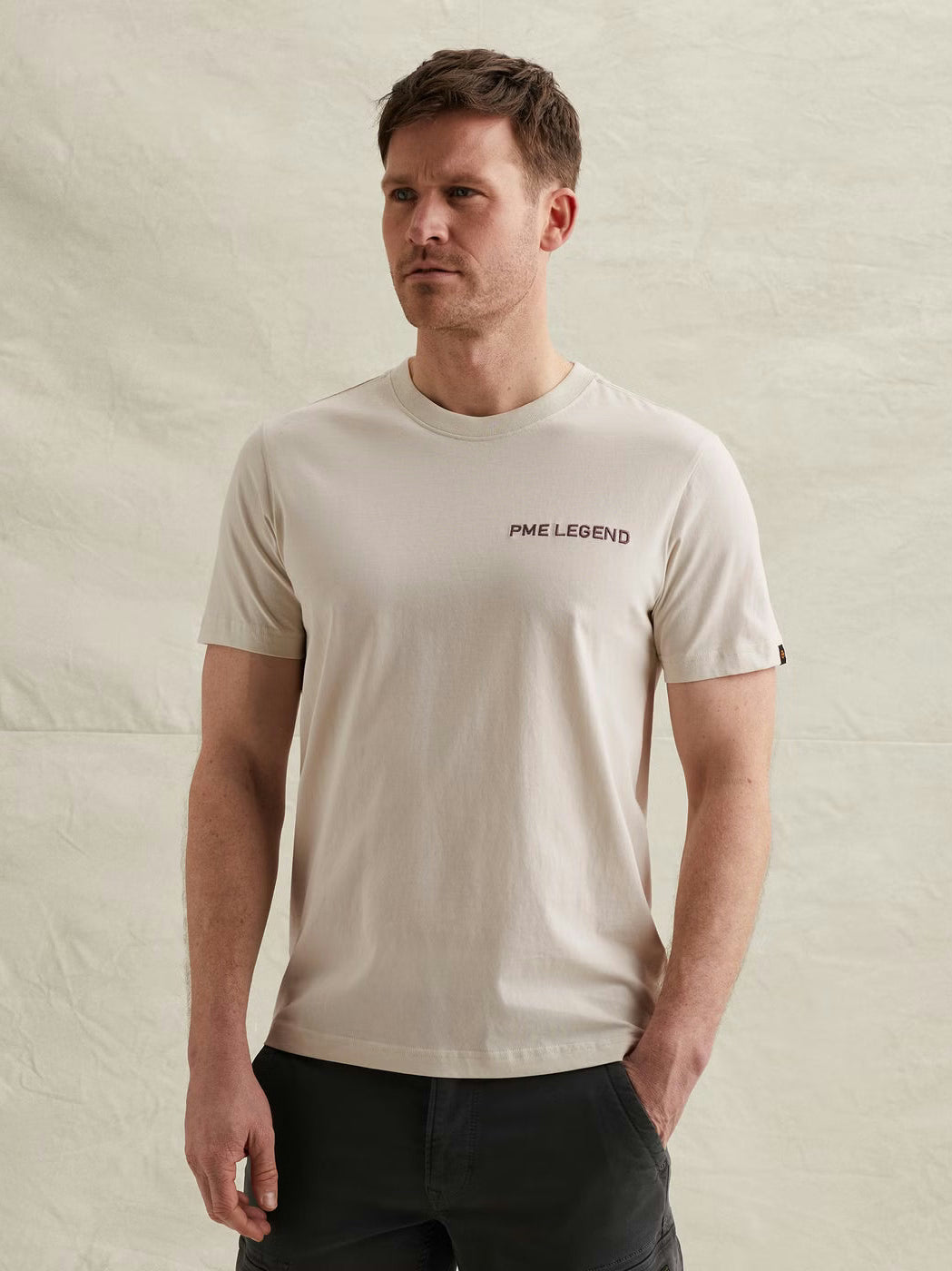 PTSS2603571-7013 T-shirt met backprint beige - Castelijn mode