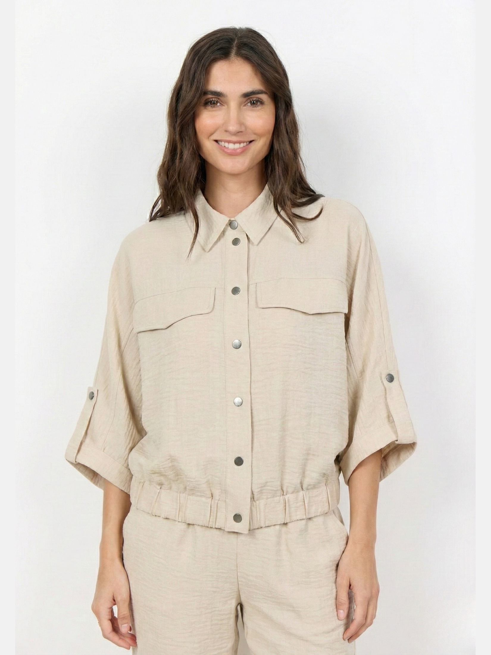 SC-CHARISSA 1 Jasje zand