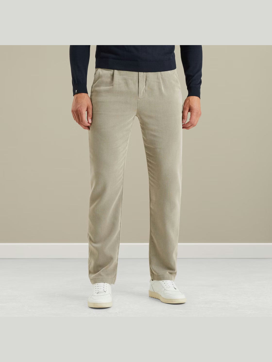 VTR2511647-8225 V35 Chino