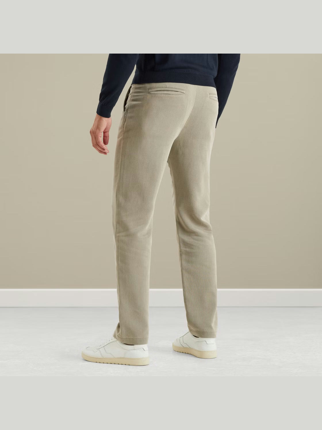 VTR2511647-8225 V35 Chino