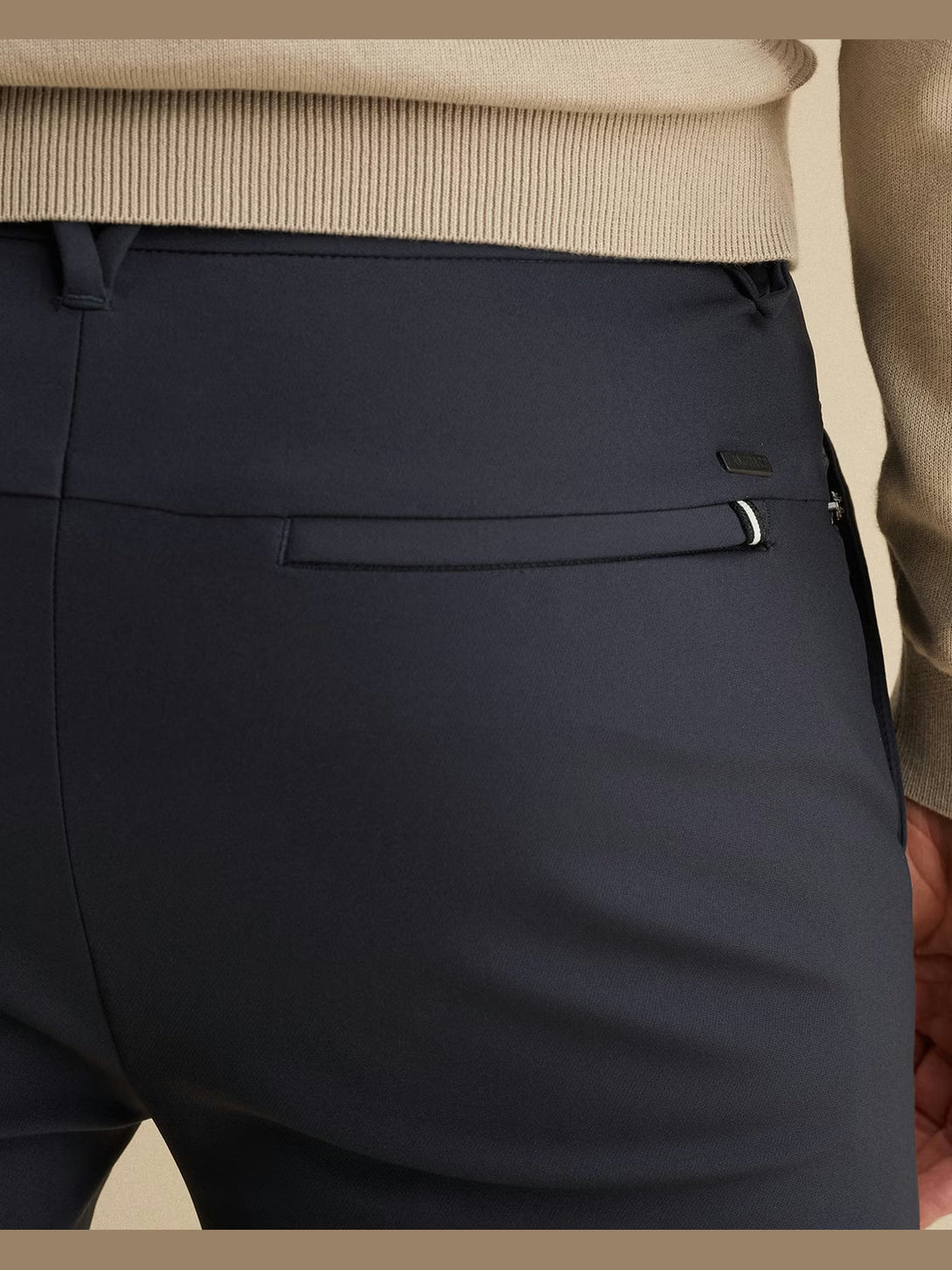 VTR2602600-5073 V12 Chino donkerblauw