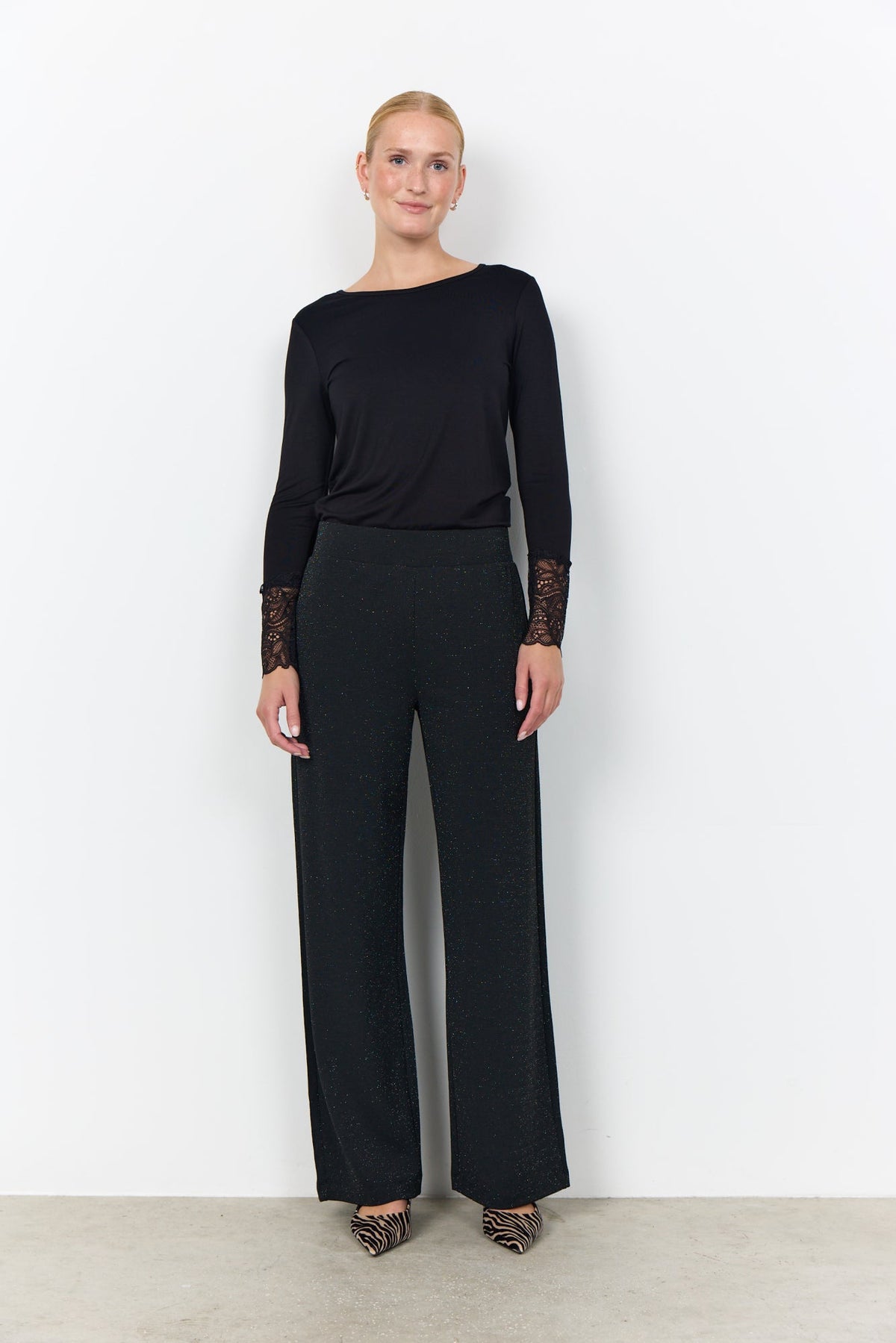 Andine Broek Wijde Pijp Glitter Zwart - Castelijn mode