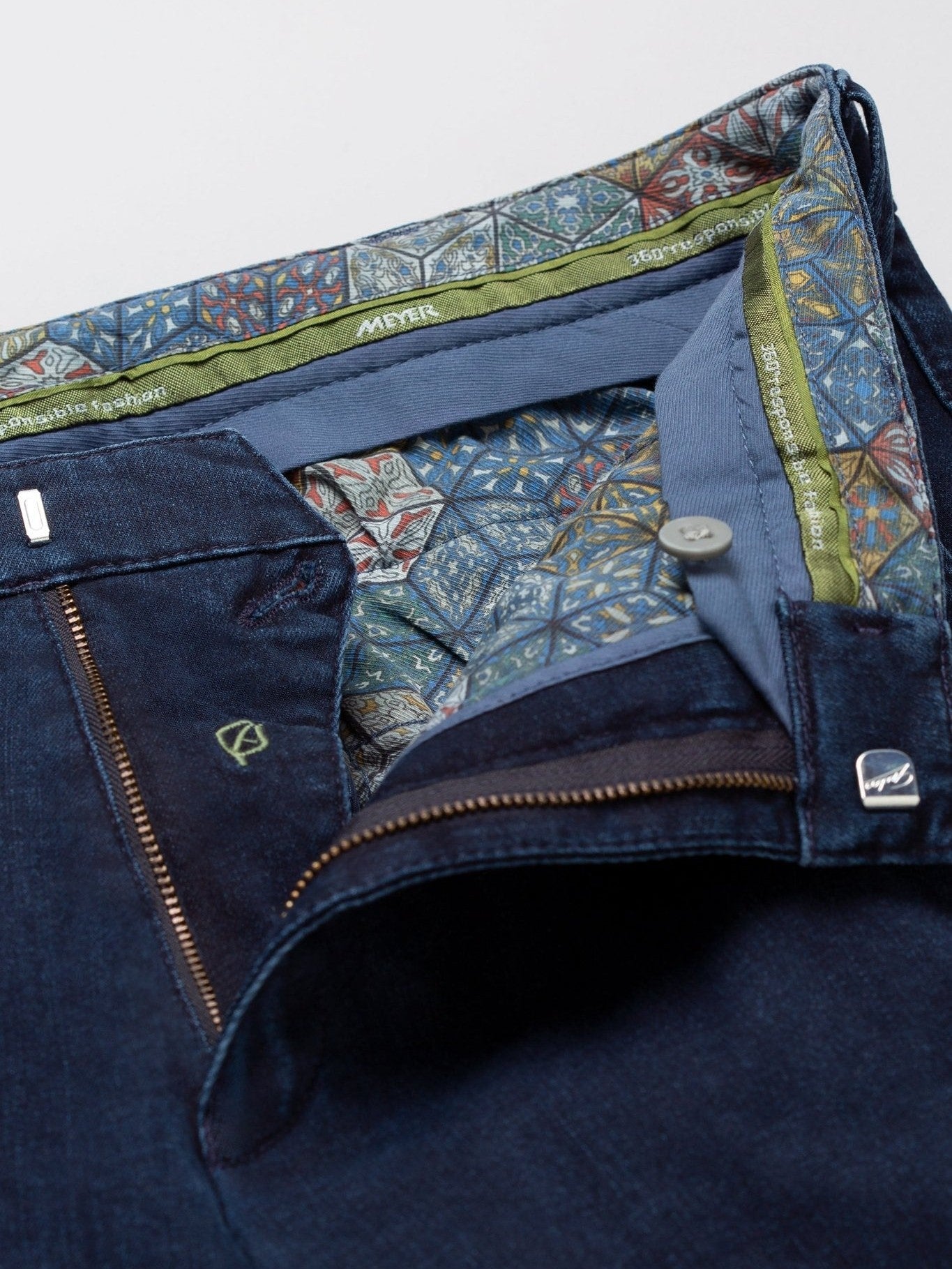 Bonn - 2 - 4545 - 18 Marine Blue - Castelijn mode