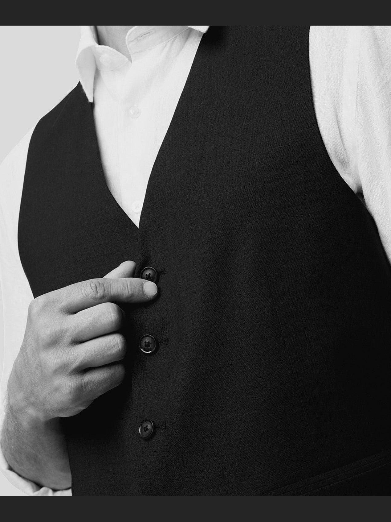 C4. 95005.7001 9000 zwart gilet - Castelijn mode