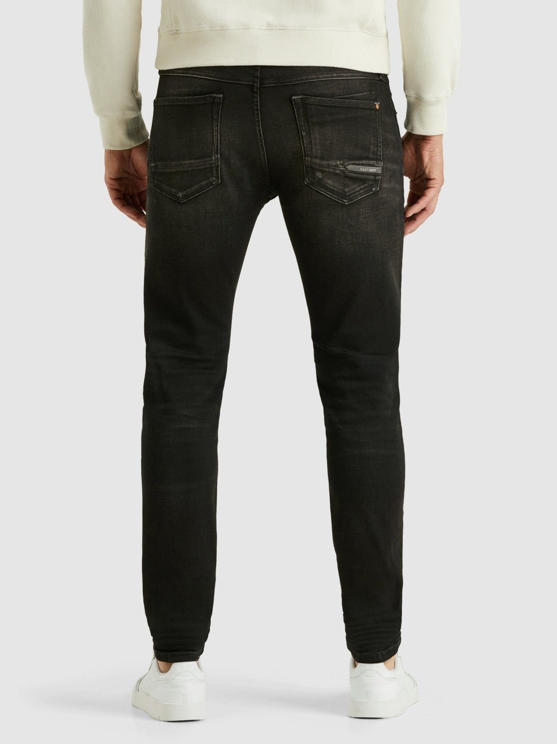 CTR240 - NCB SHIFTBACK Jeans Night Coal Black – Regular Tapered Fit - Castelijn mode