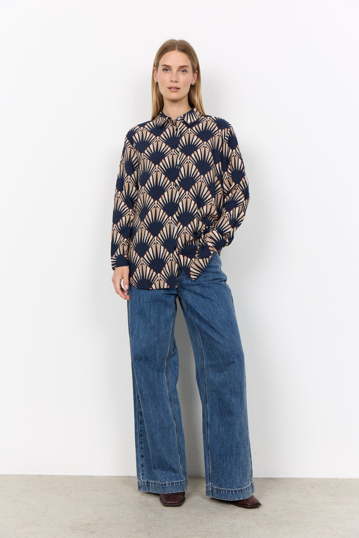 Halin Blouse Doorknoop Donkerblauw - Castelijn mode