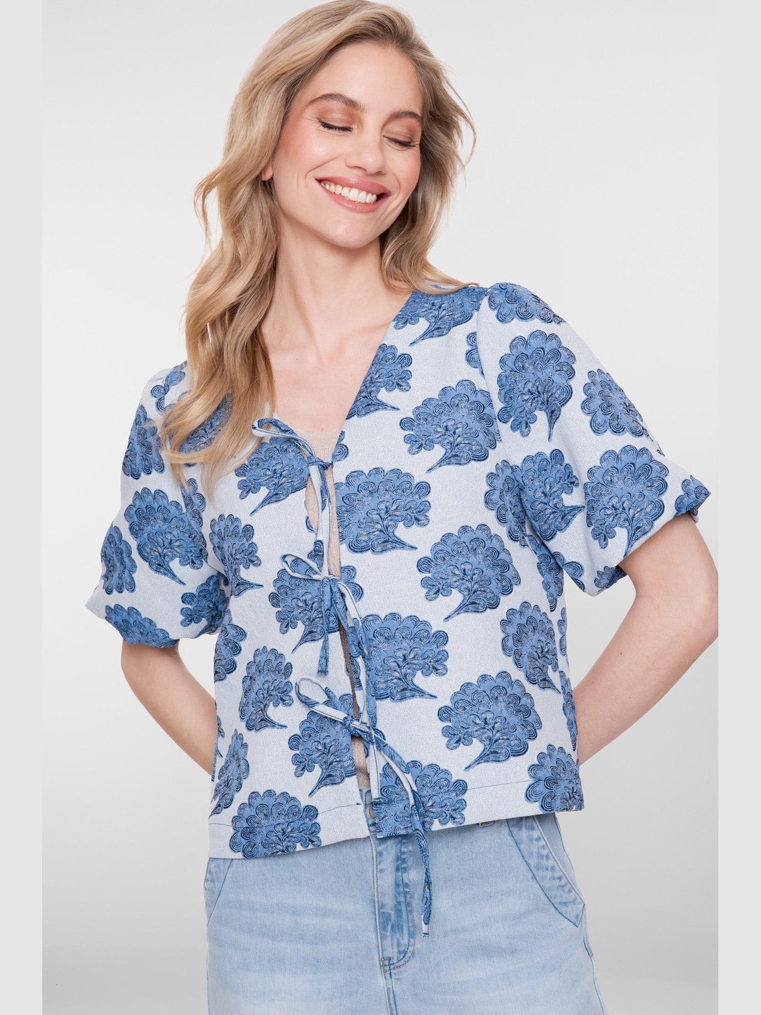 Jasje Print Blauw/Wit Striksluiting - Castelijn mode