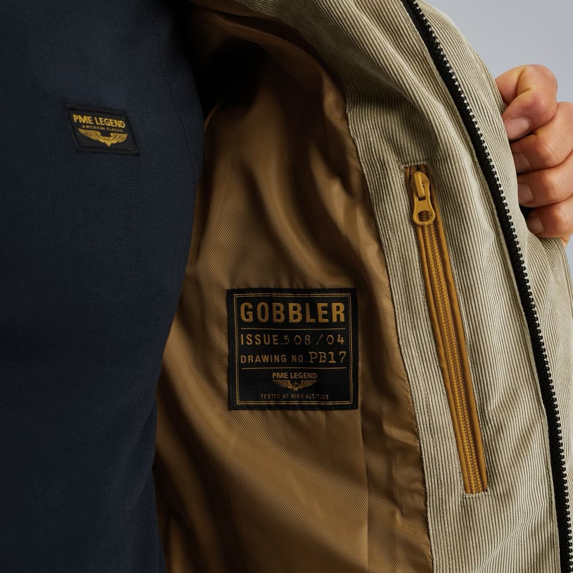 PJA2508104 - 8011 GOBBLER - Castelijn mode