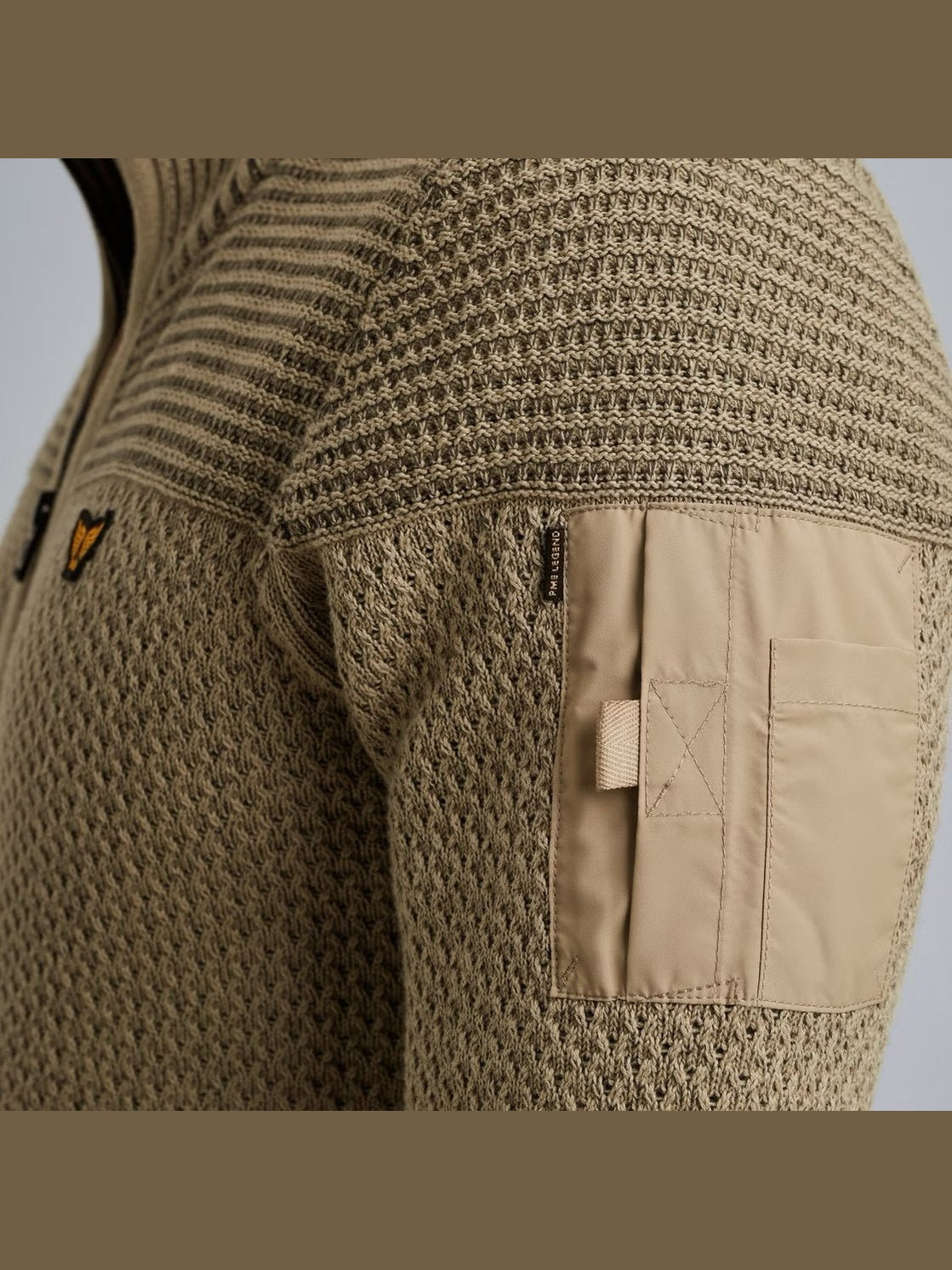 PKC2509356 - 8011 Vest met ritssluiting - Castelijn mode