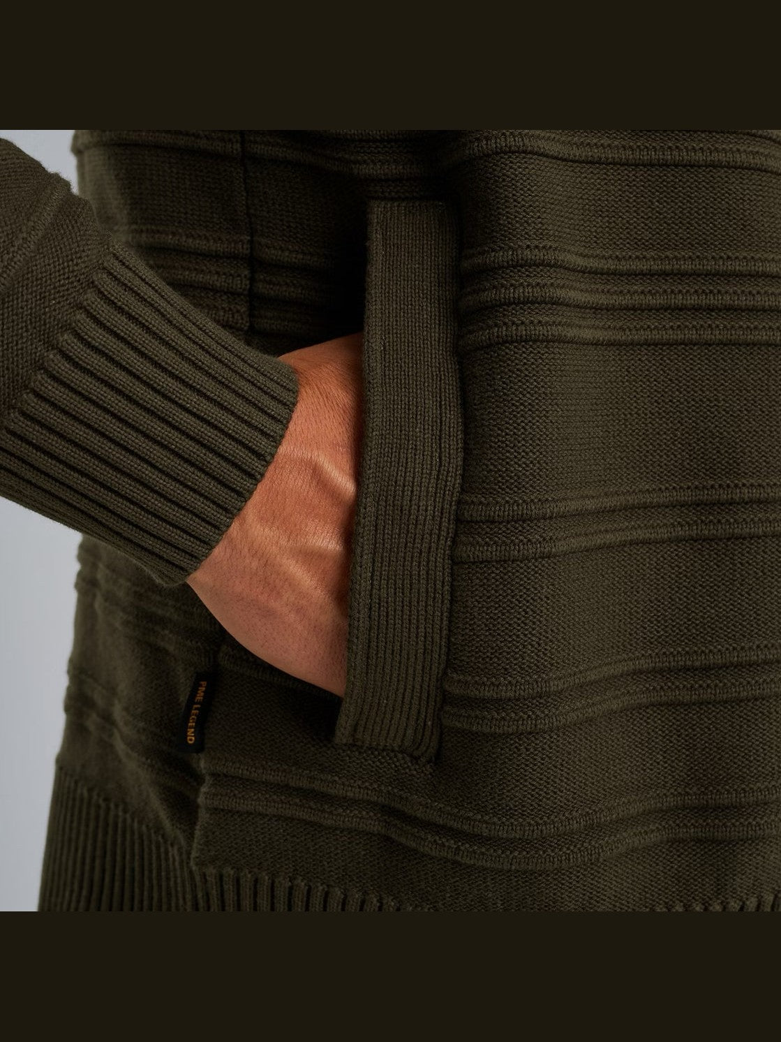 PKC2509360 - 8039 VEST MET RITSSLUITING - Castelijn mode