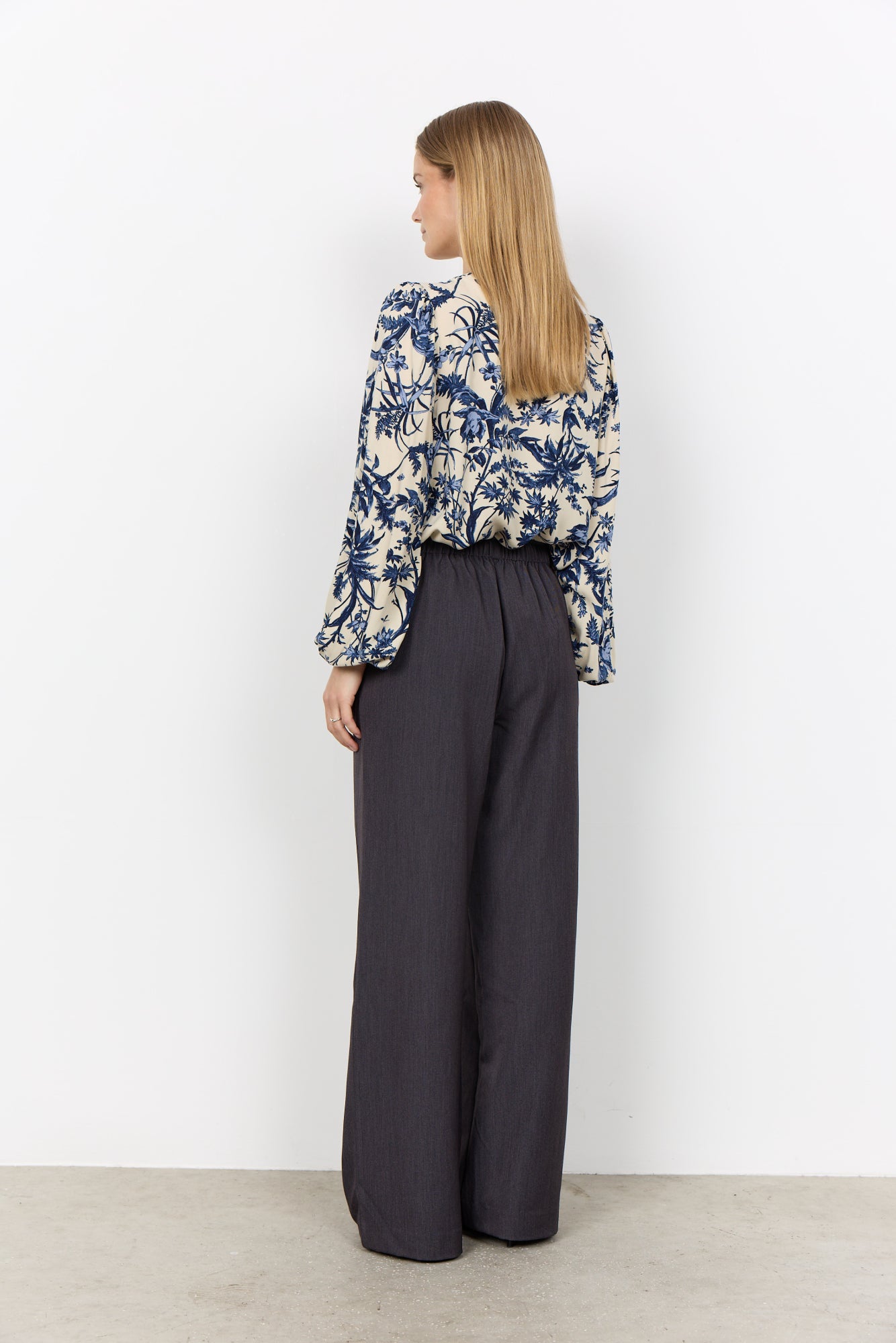Halfa Blouse Volant Créme Blauw