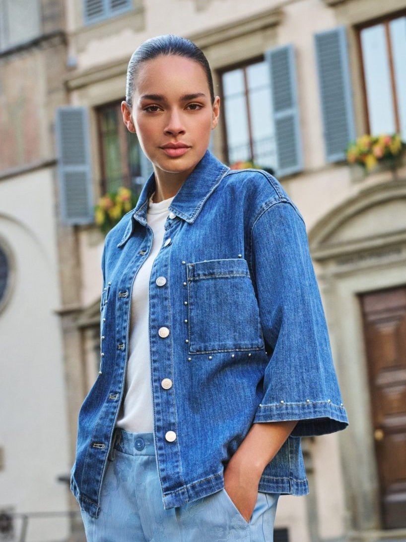 SP26.12016 Denim blouse met studs - Castelijn mode