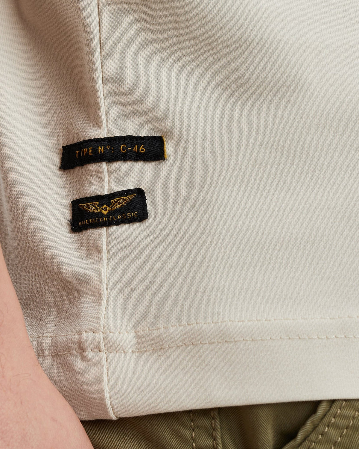T-Shirt Logo Beige - Castelijn mode