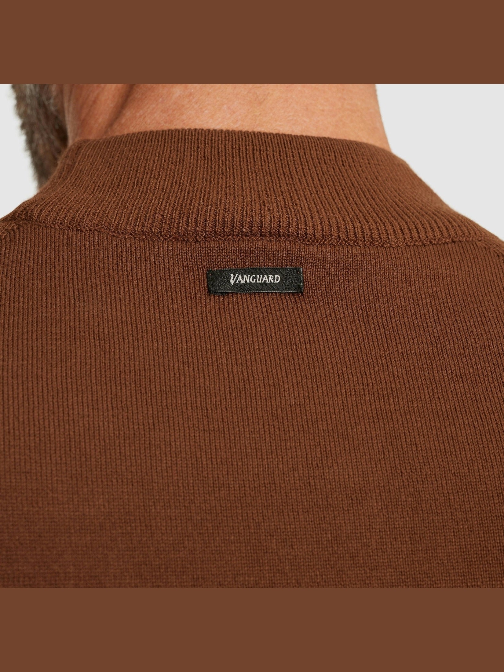 VKW2510340 - 8297 Trui met mockneck - Castelijn mode