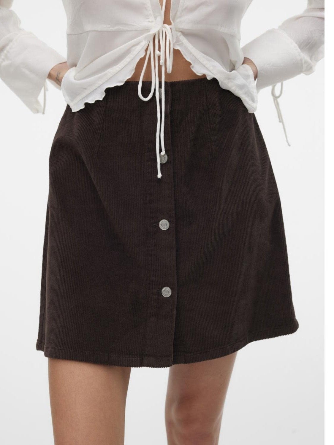 VMETTA HR SHORT CORDUROY SKATER SKIRT - Castelijn mode