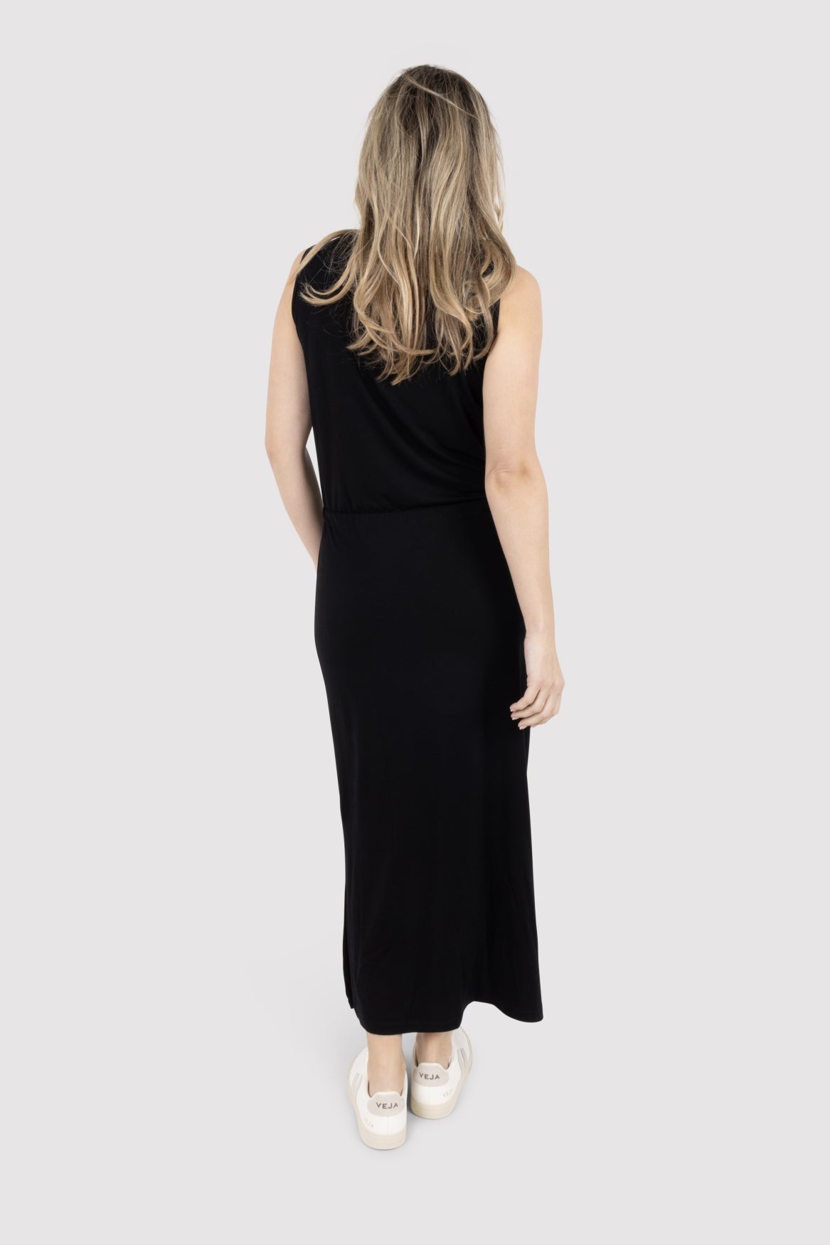 Zwarte jurk Karlijn met viscose stretch - Castelijn mode
