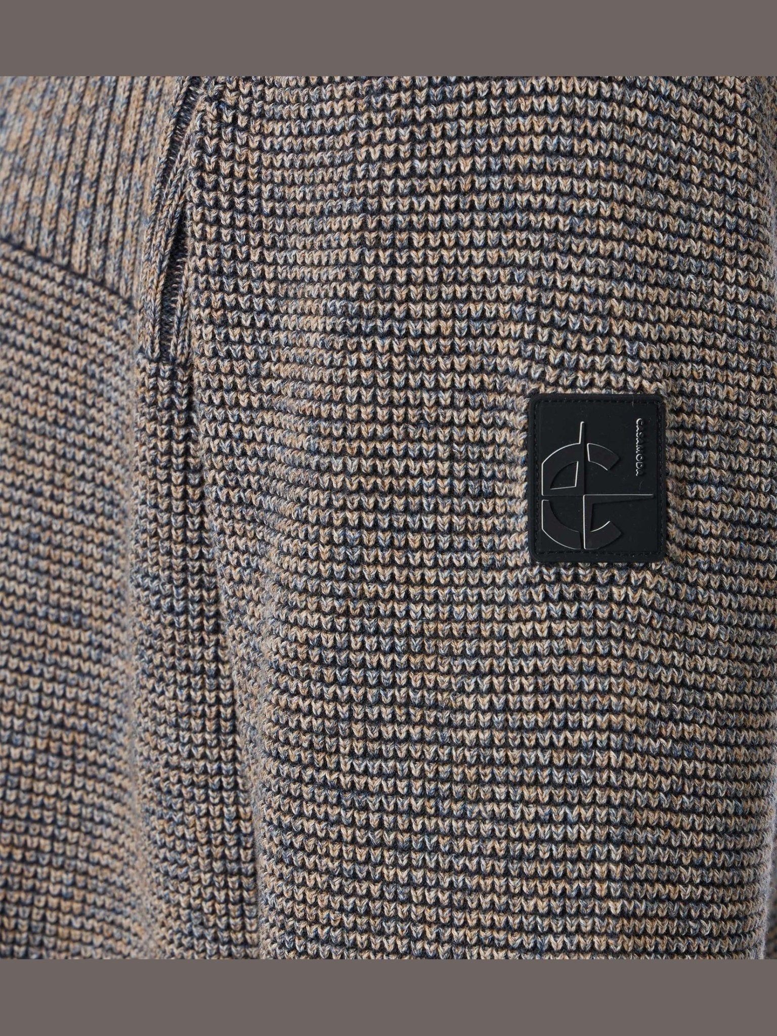 126280000 - 670 Trui bruin - Castelijn mode