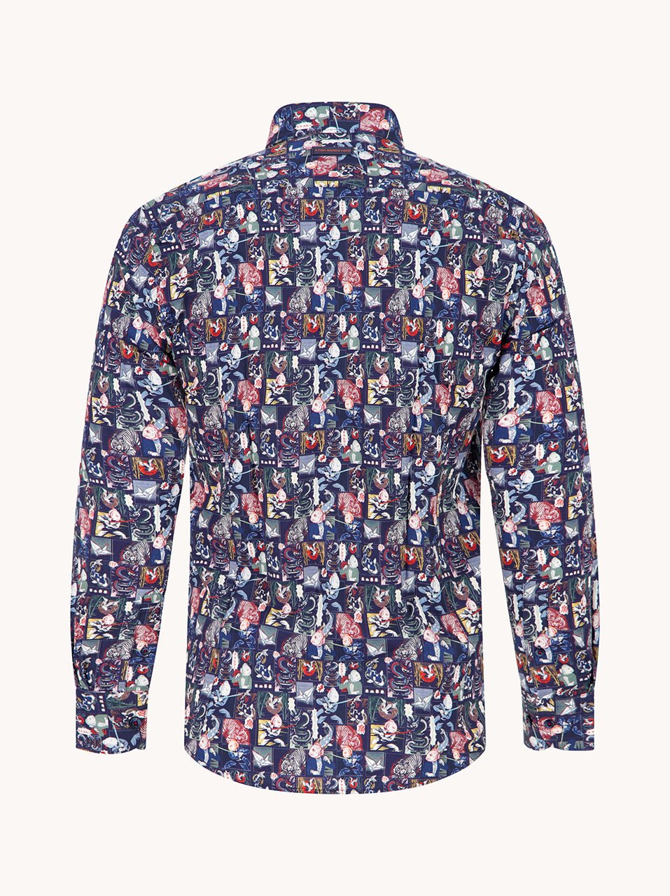 34.008 Shirt Manga Navy - Castelijn mode
