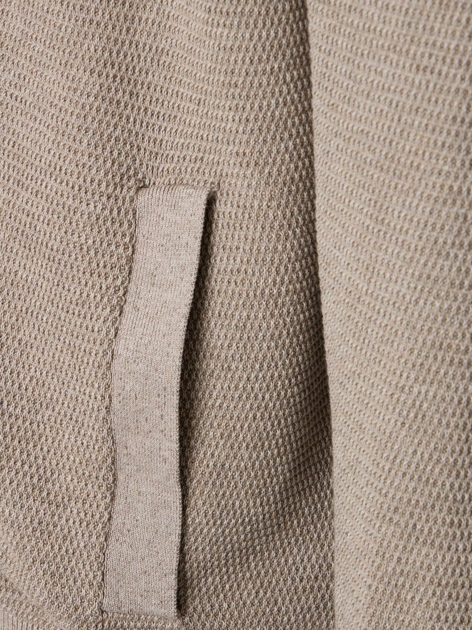 454479100 - 663 Vest Beige - Castelijn mode