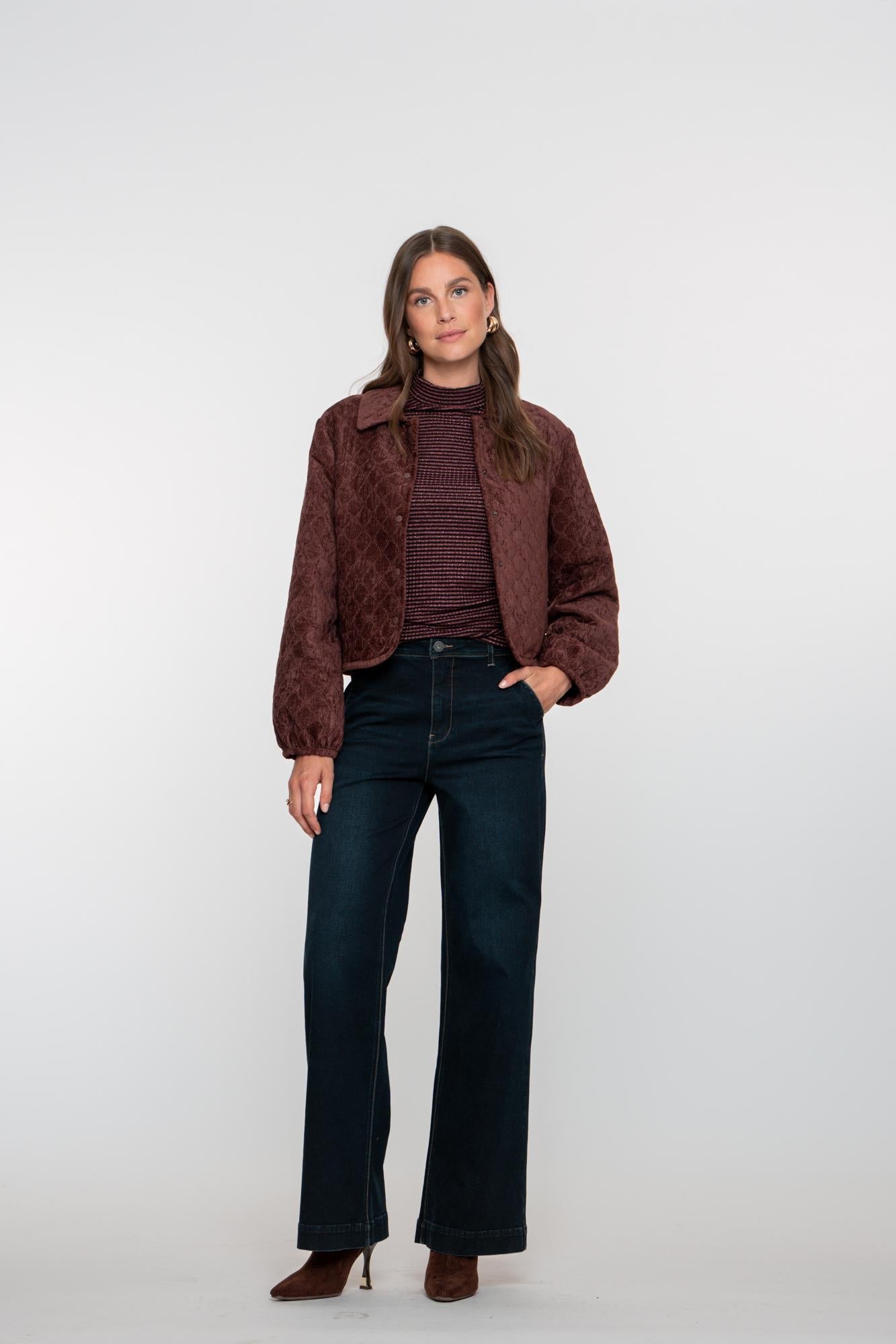 51803 - 10 dark blue black denim 880 - Castelijn mode