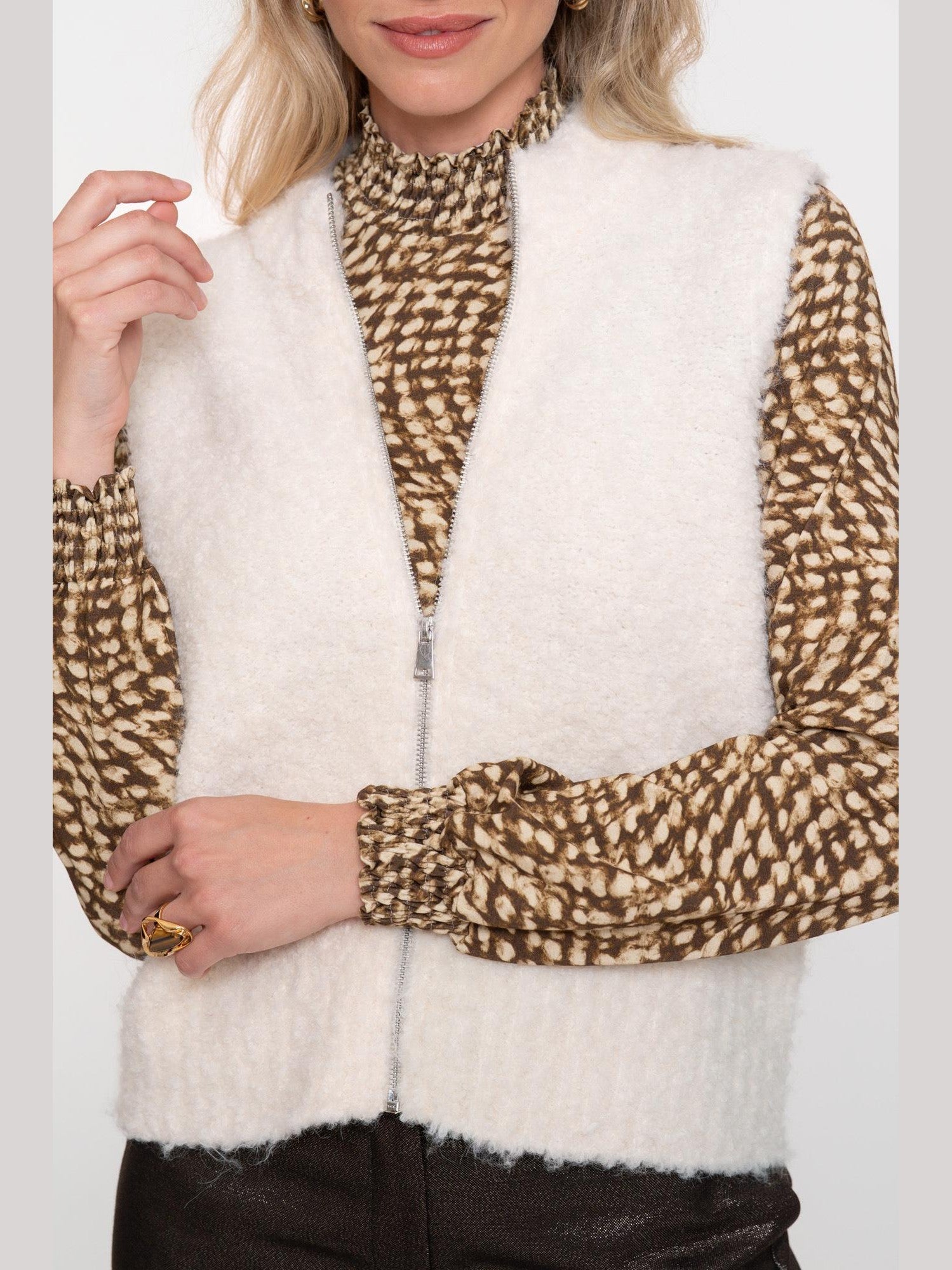 54835 - 29 Pullover sleeveless with zipper - Castelijn mode