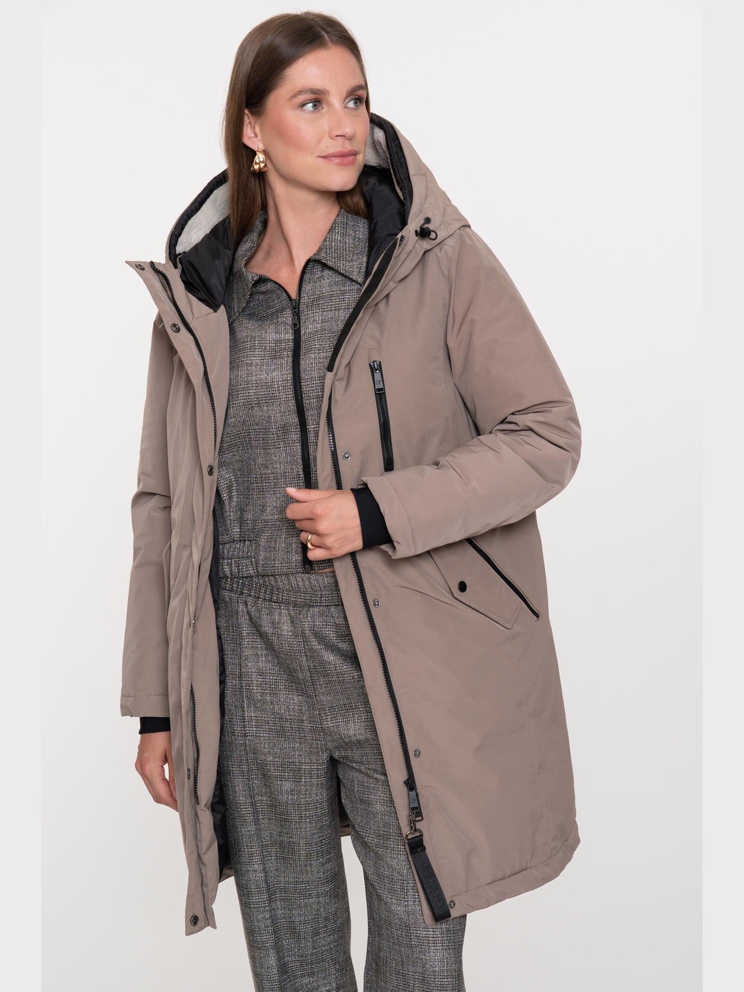 58500 - 12 Parka teddy hood mid long - Castelijn mode