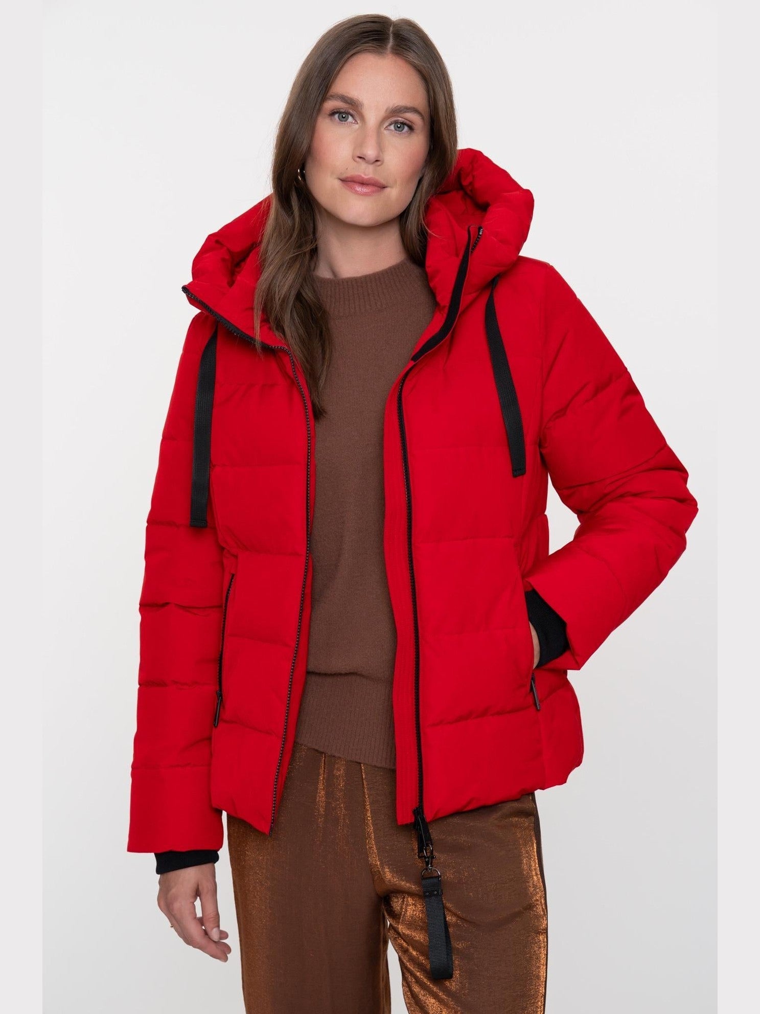 58518 - 12 Jacket with hood short 000450 Red - Castelijn mode