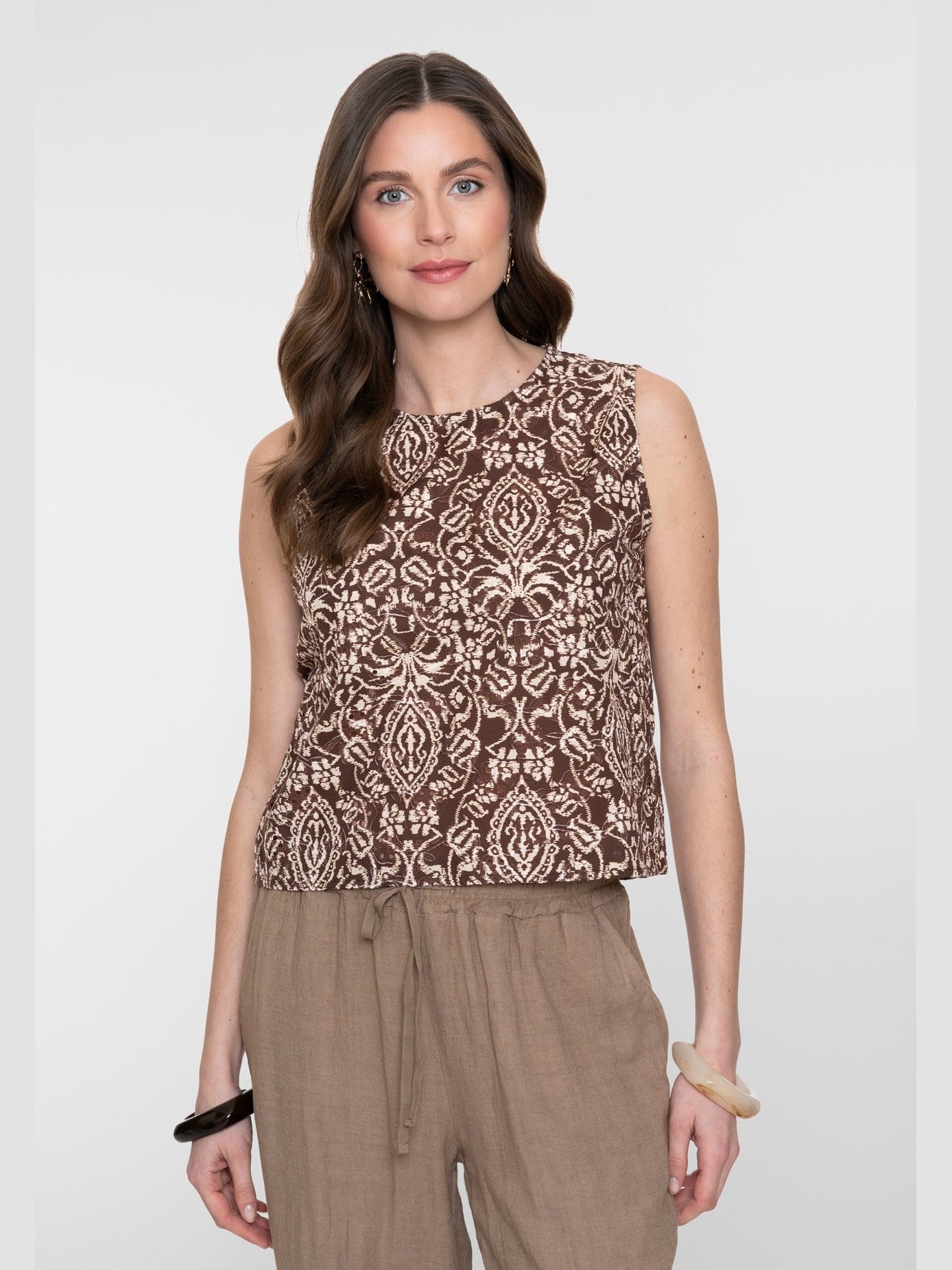 63388 - 70 Top Bruin Beige Broderie - Castelijn mode