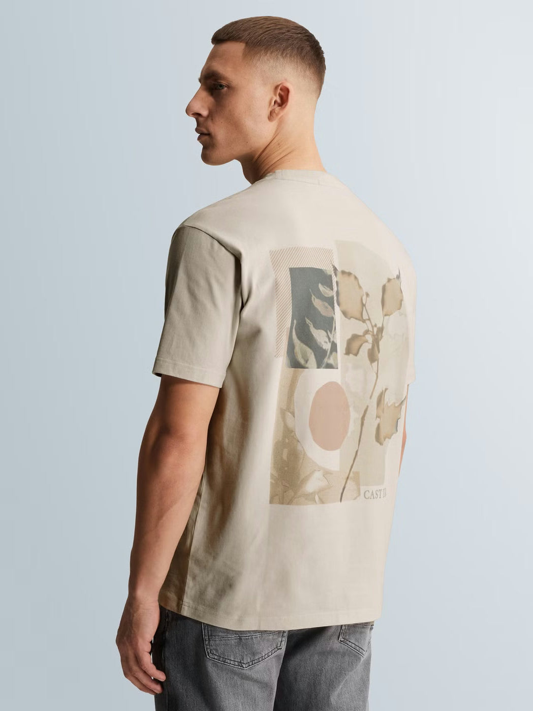 CTSS2603512-7178 T-shirt met backprint beige - Castelijn mode