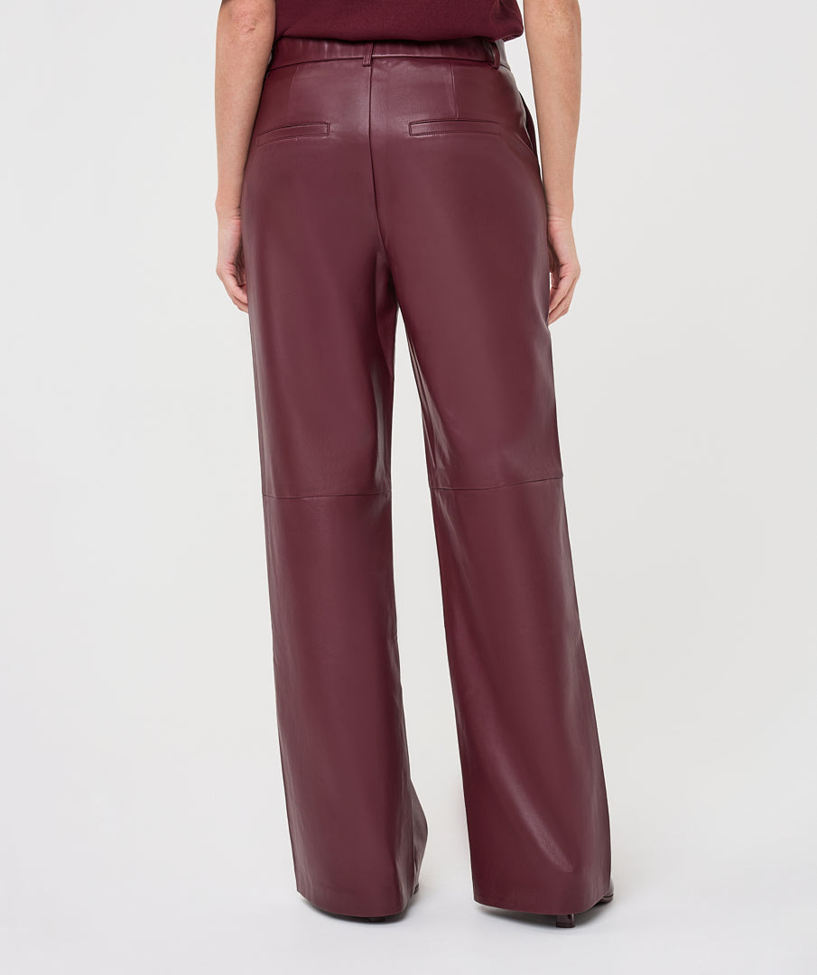 Wijde Broek Leatherlook Bordeaux