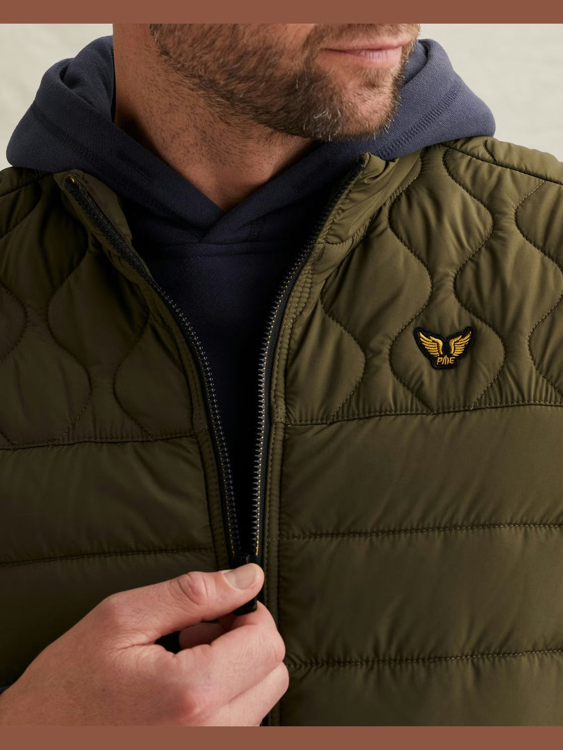 PBW2602100-6415 Yetliner Bodywarmer groen - Castelijn mode