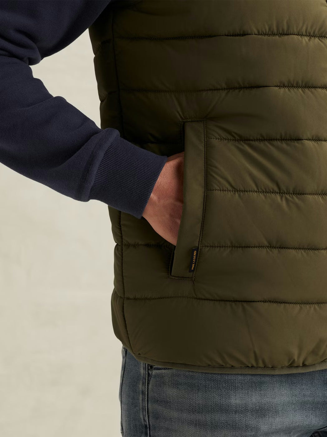 PBW2602100-6415 Yetliner Bodywarmer groen - Castelijn mode