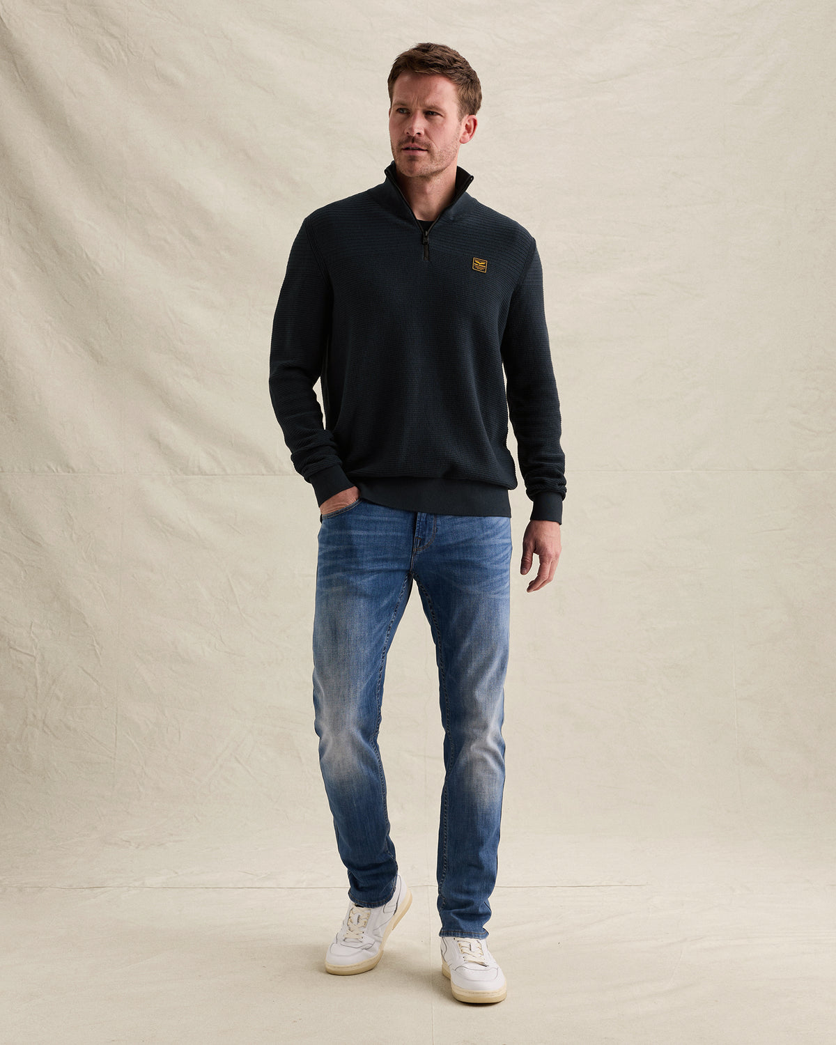 PME Legend half zip trui donkerblauw – detail kraag en rits