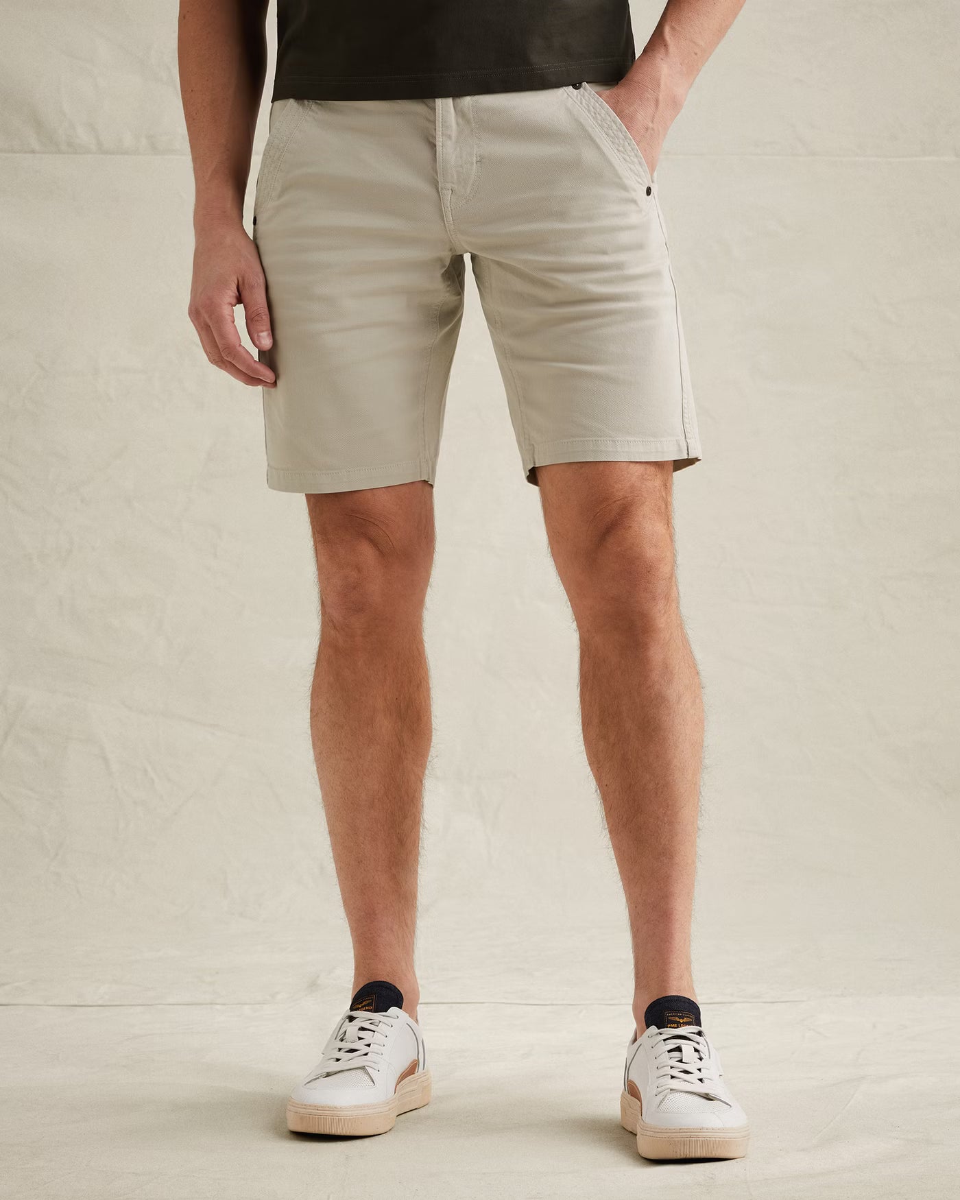 PSH2604687-9024 Spector Chino Short grijs